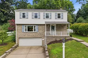 1318 Plantation Dr, Bethel Park, PA 15102 - Photo 1