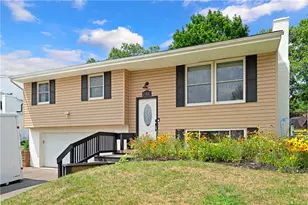 236 Greenwood Dr, Cranberry Township, PA 16066 - Photo 1