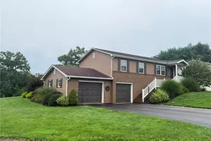 33 Ashland Way, Allegheny Township, PA 15690 - Photo 1
