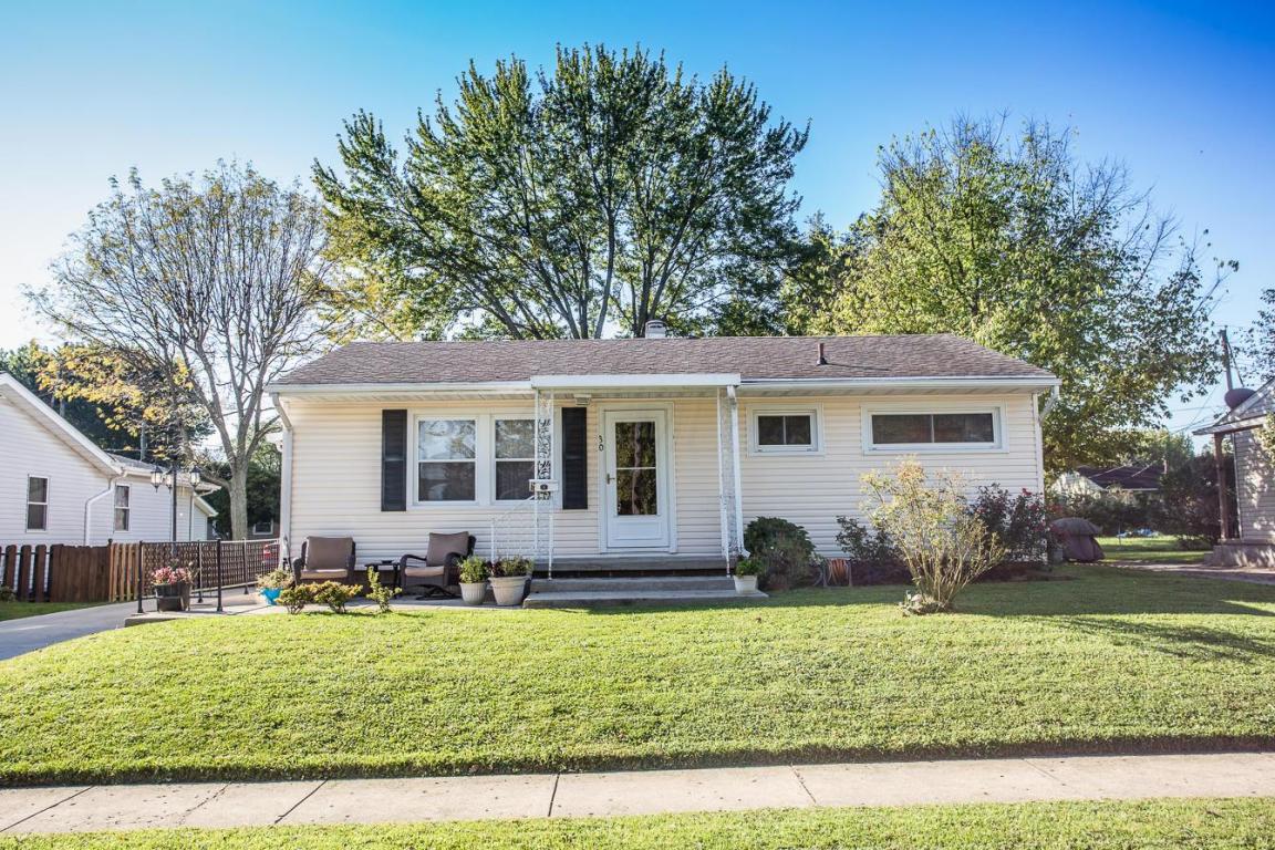 30 Westmoor Drive London Oh 43140 Mls 217038698 Coldwell Banker 30 Westmoor Drive London Oh 43140 Mls 217038698 Coldwell Banker