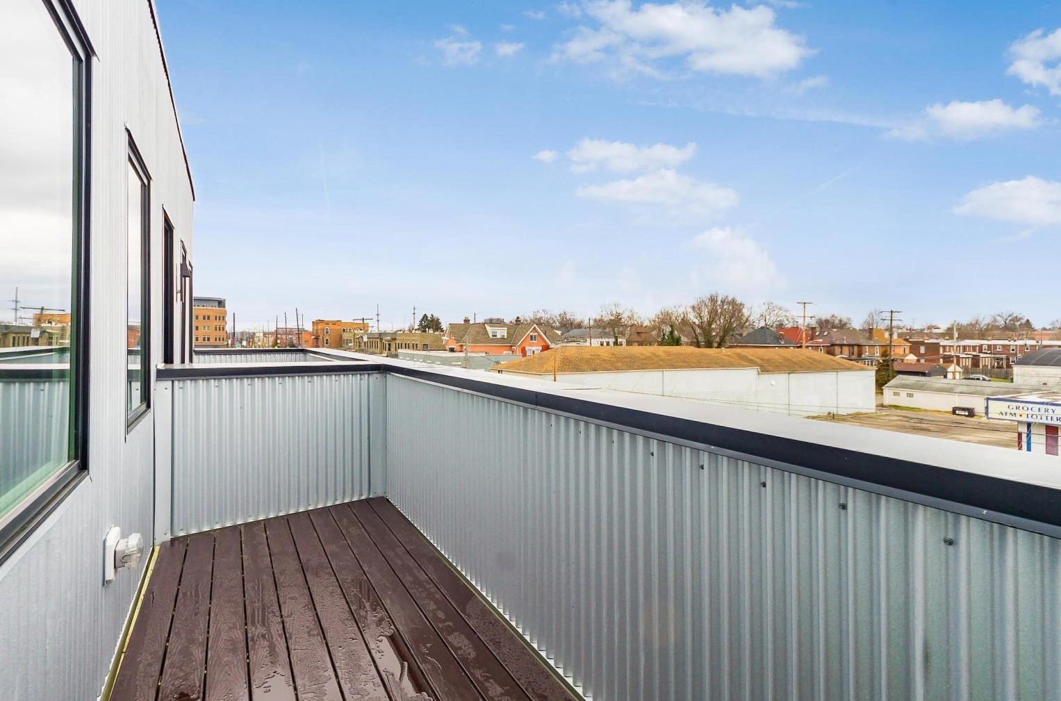 199 5th Ave, Columbus OH  43201-5206 exterior