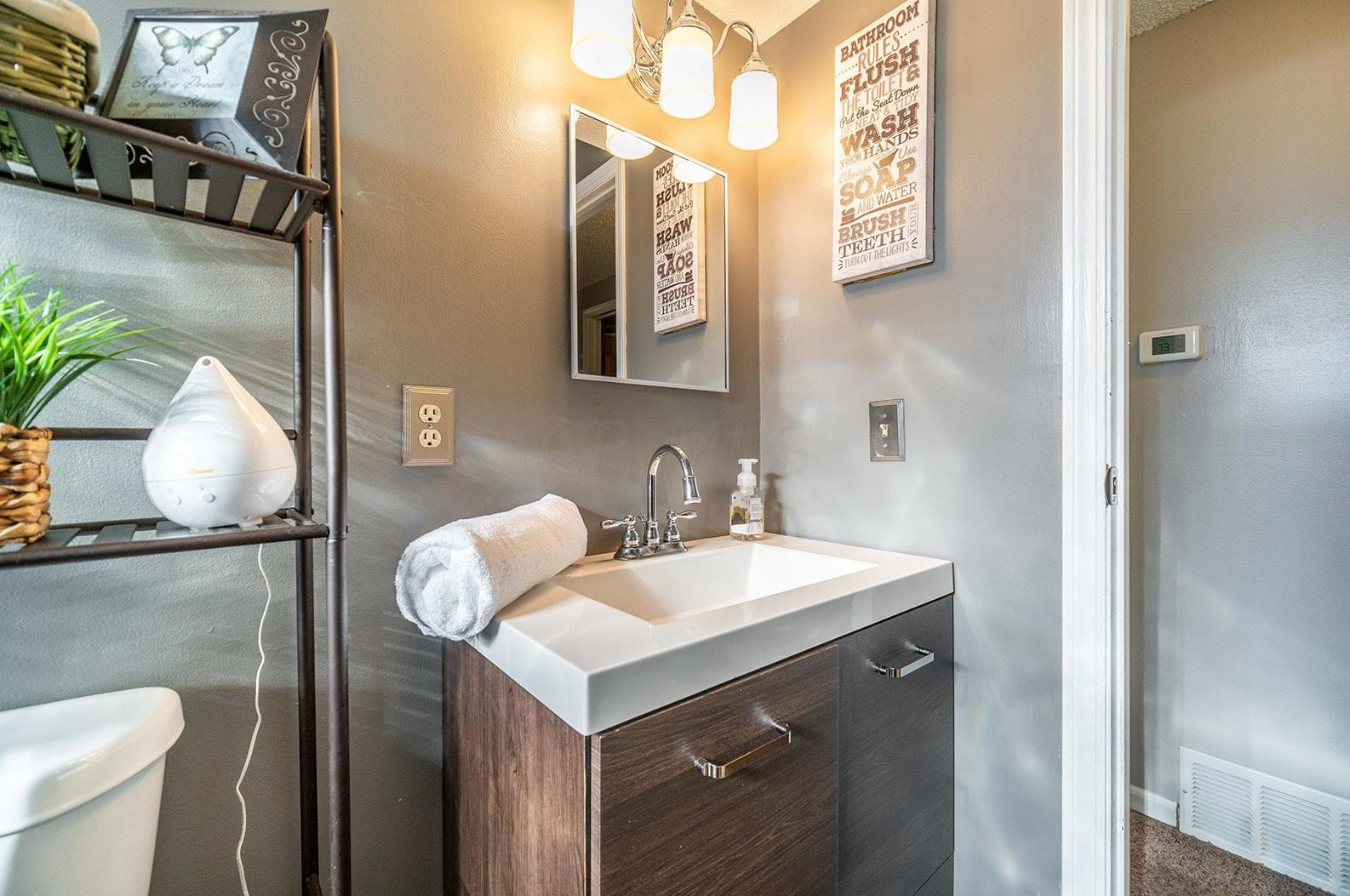 4673 Glenhaven Dr, Columbus OH 43231-5949 exterior