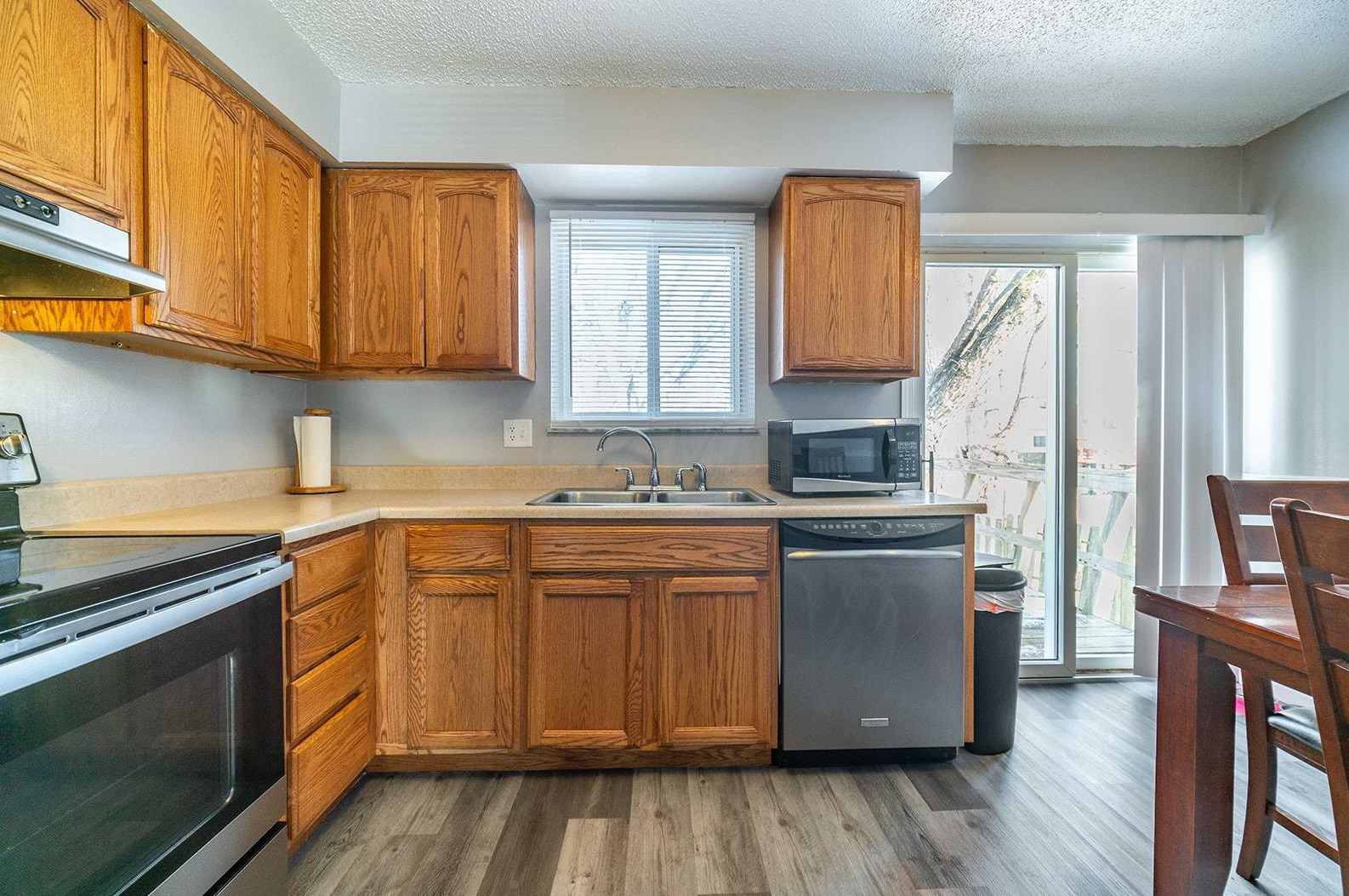 4673 Glenhaven Dr, Columbus OH 43231-5949 exterior