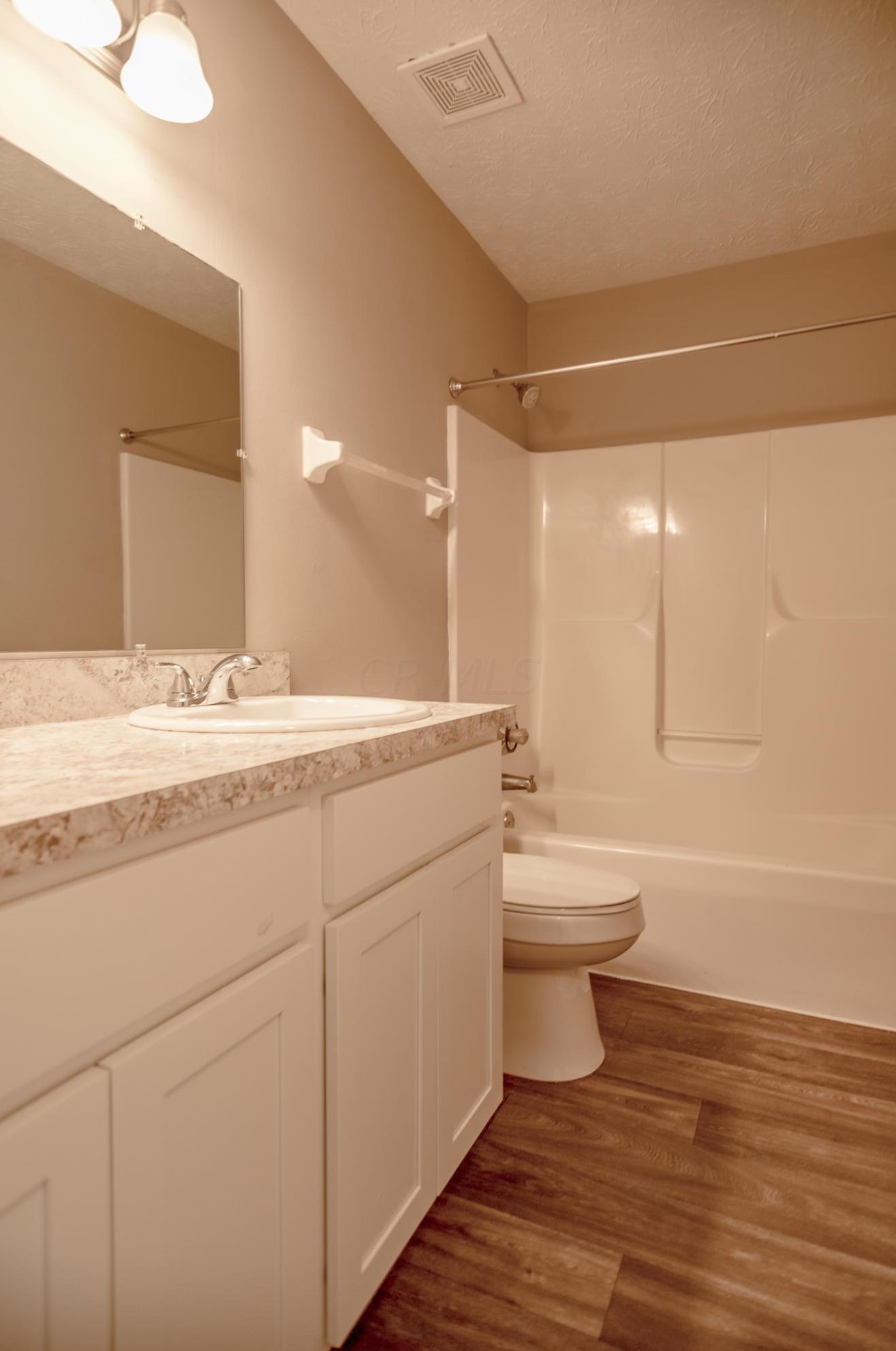 2785 Beal Dr, Columbus OH 43232-4789 exterior