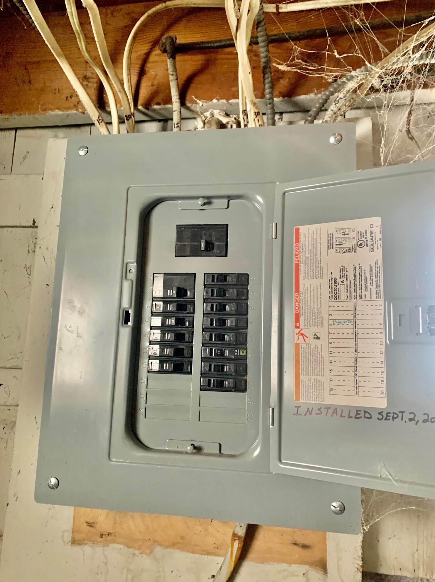 633 Wayne Ave, Columbus OH 43204-3229 exterior