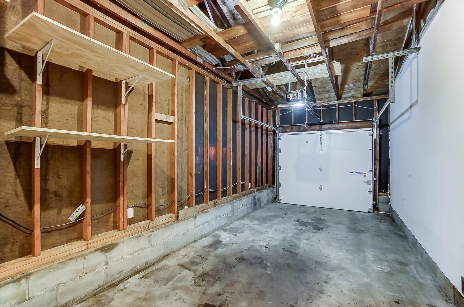 3416 Latonia Rd, Columbus OH 43232-6350 exterior