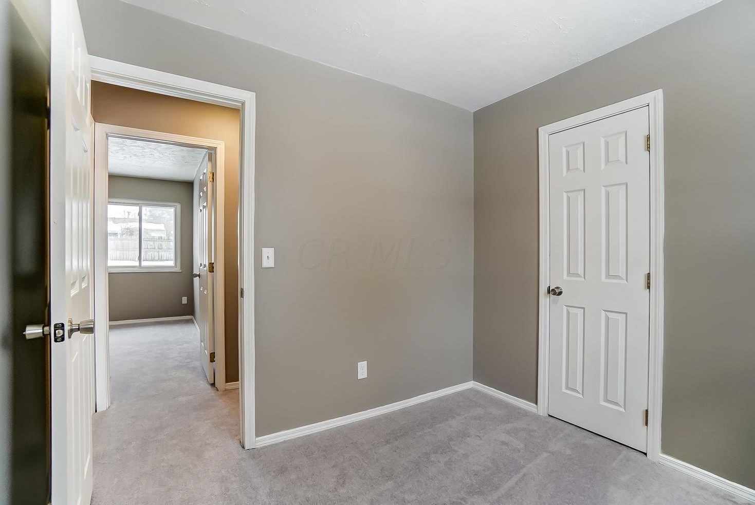 3416 Latonia Rd, Columbus OH 43232-6350 exterior