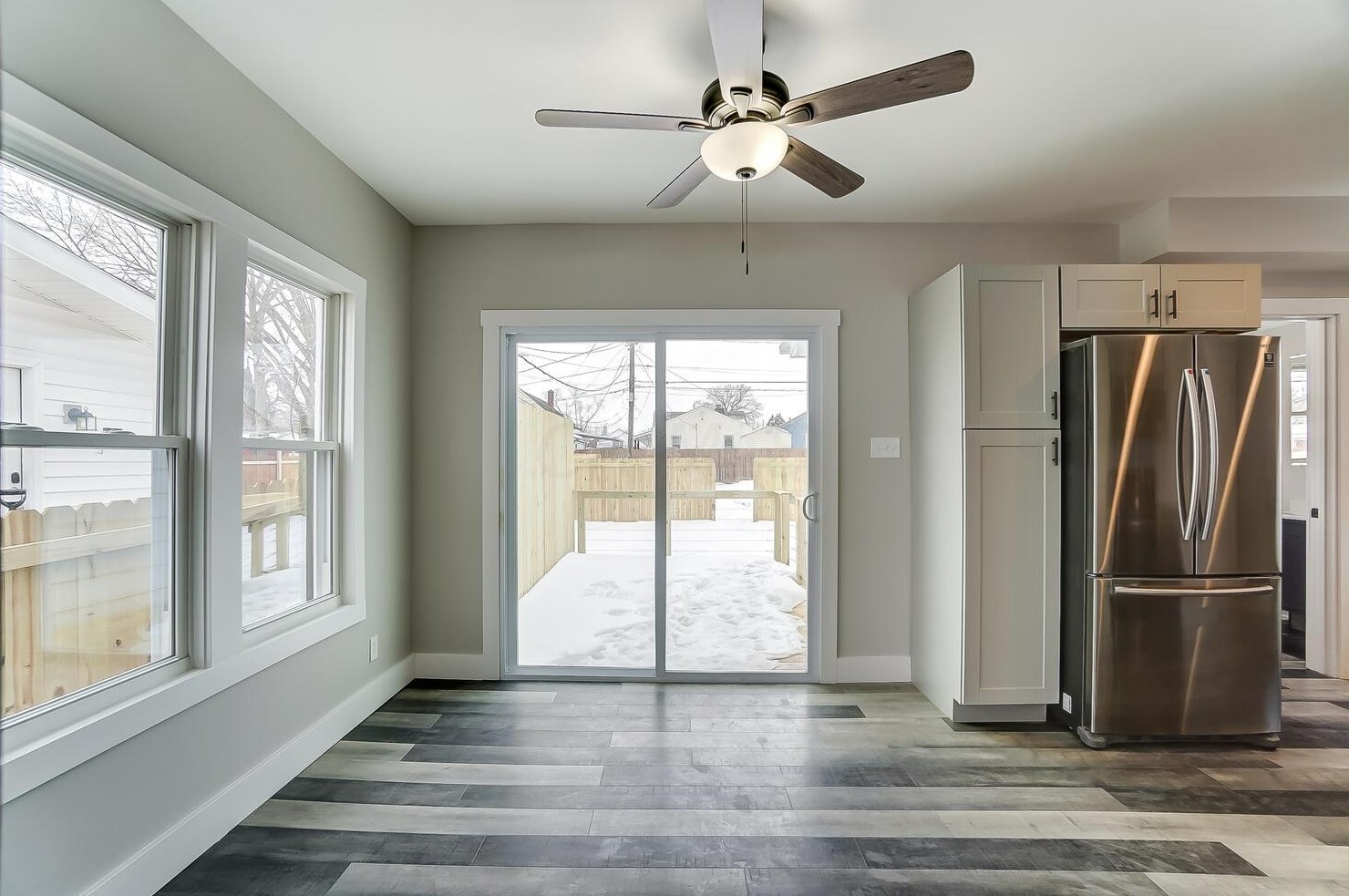 535 Catherine St, Columbus OH 43223-1966 exterior