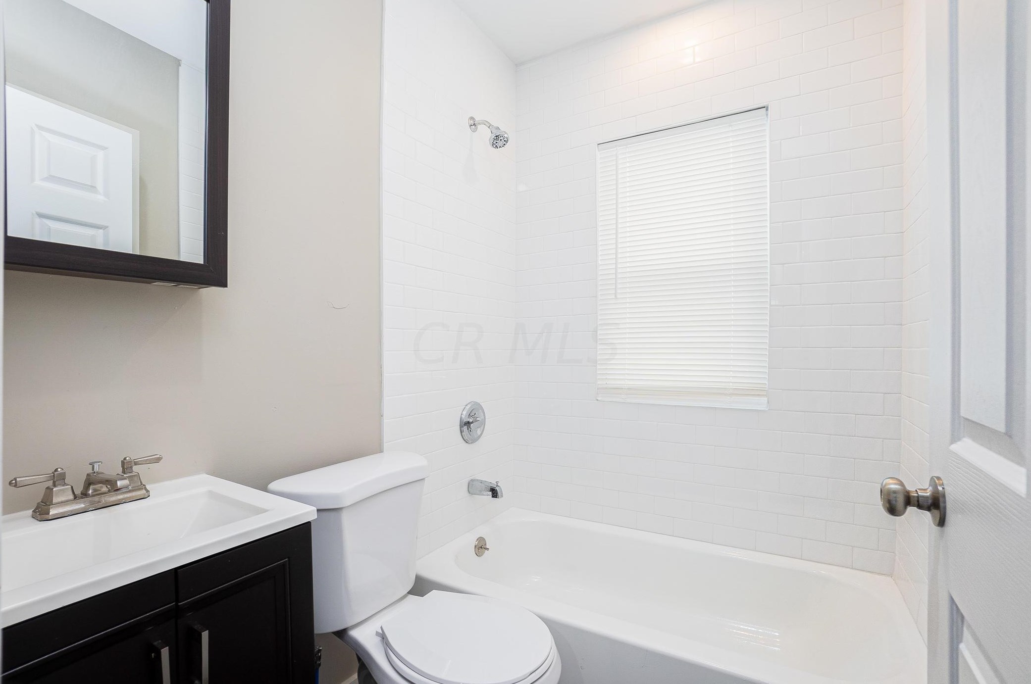 602 Oakley Ave, Columbus OH 43204-3757 exterior