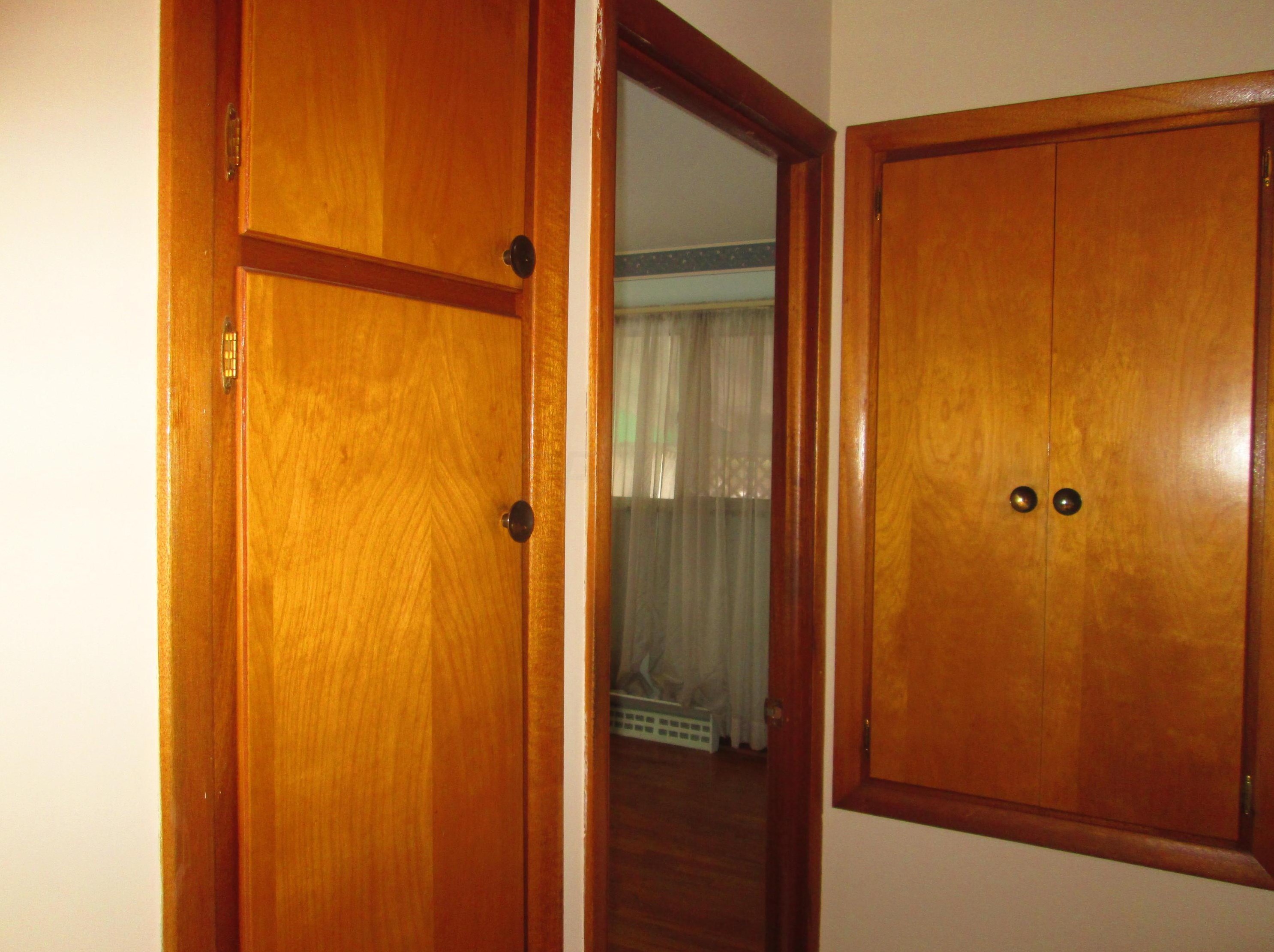 755 Bernhard Rd, Columbus OH 43213-1937 exterior