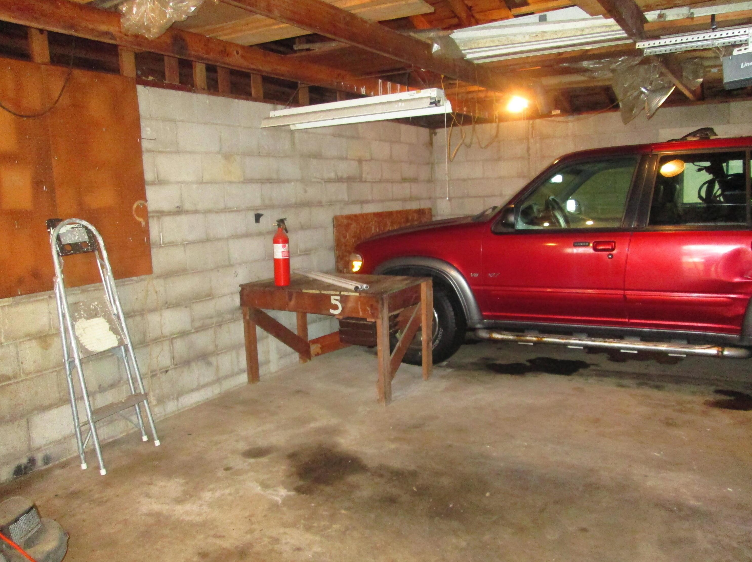 755 Bernhard Rd, Columbus OH 43213-1937 exterior