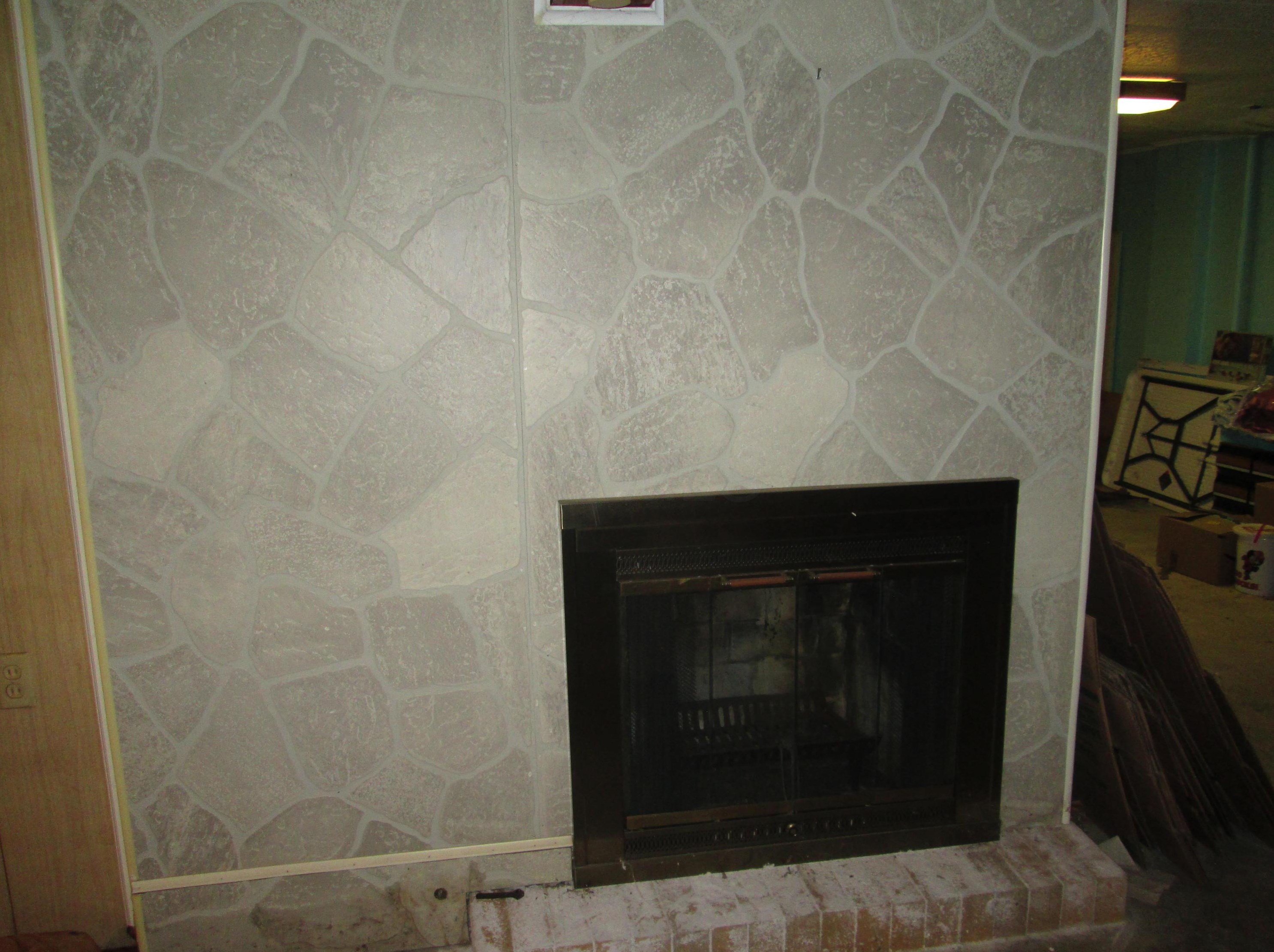 755 Bernhard Rd, Columbus OH 43213-1937 exterior