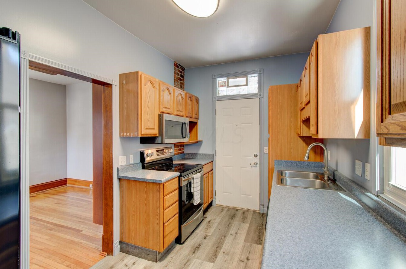 266 Morrill Ave, Columbus OH 43207-1885 exterior