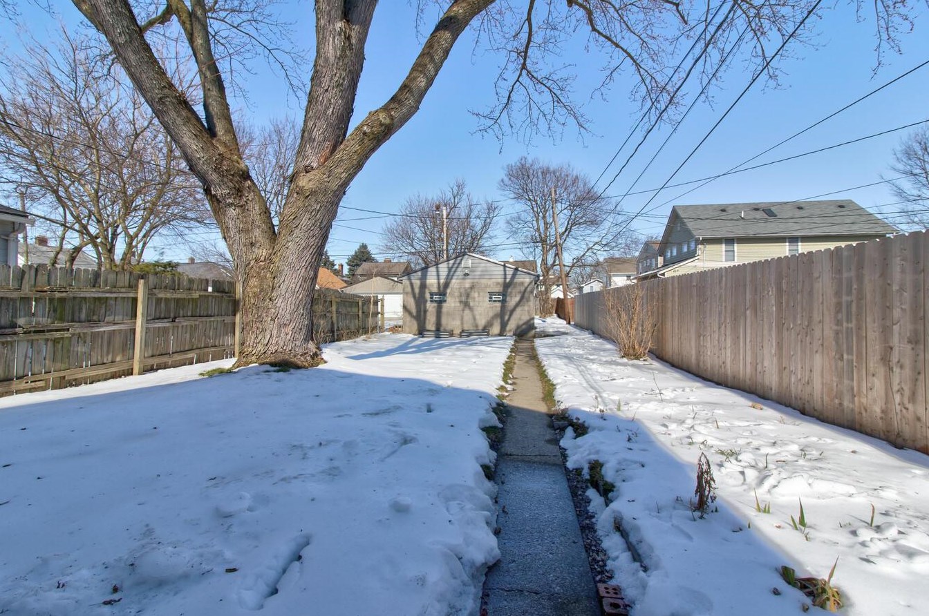 266 Morrill Ave, Columbus OH 43207-1885 exterior