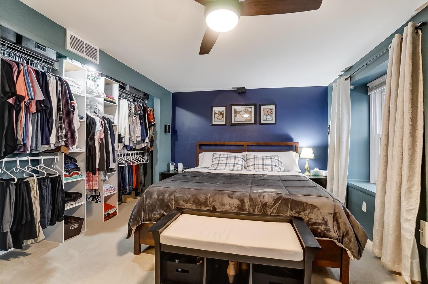 614 Dlyn St, Columbus OH 43228-2516 exterior