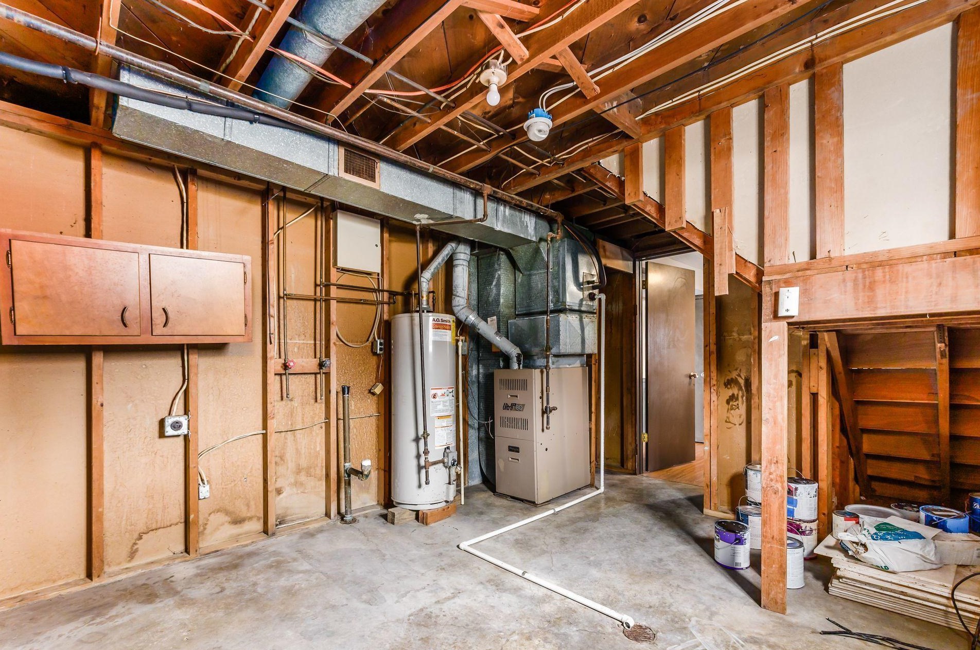 1491 Cottonwood Dr, Columbus OH 43229-4308 exterior