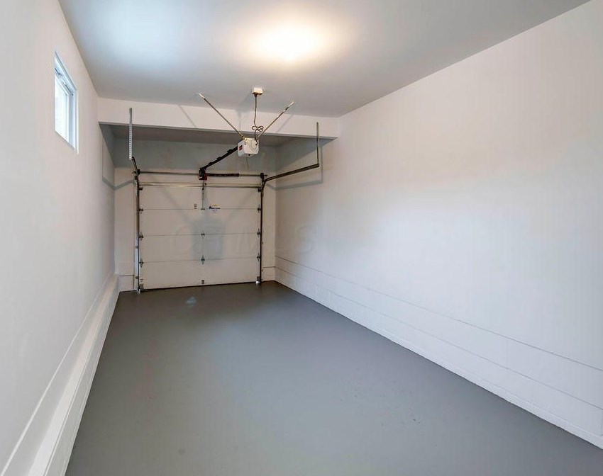 1309 Belden Rd, Columbus OH 43229-5136 exterior