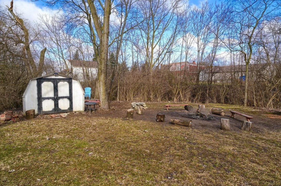 4496 Logwood Ln, Columbus OH 43228-3468 exterior