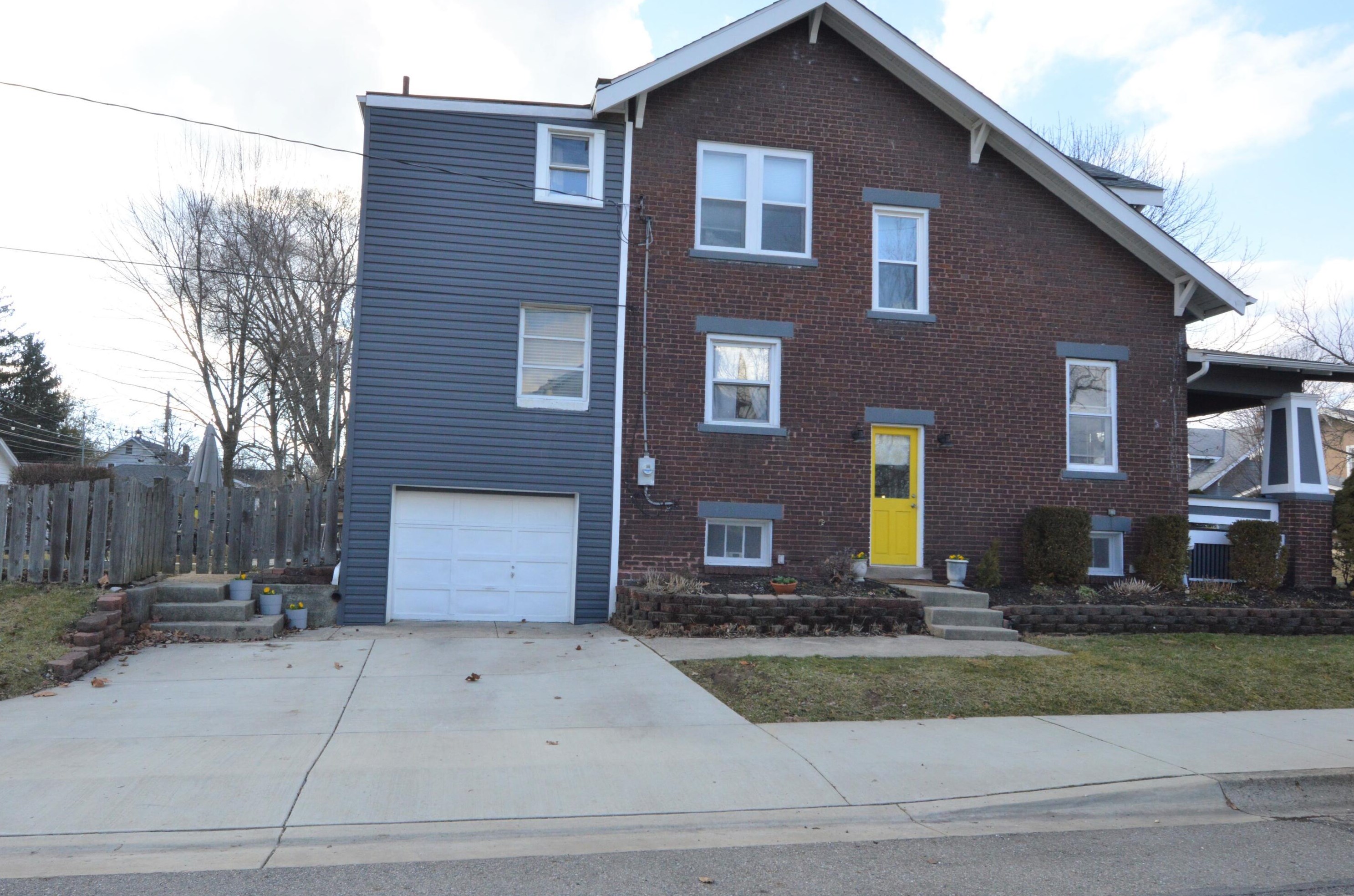 1407 Mulford Rd, Columbus OH 43212-3403 exterior