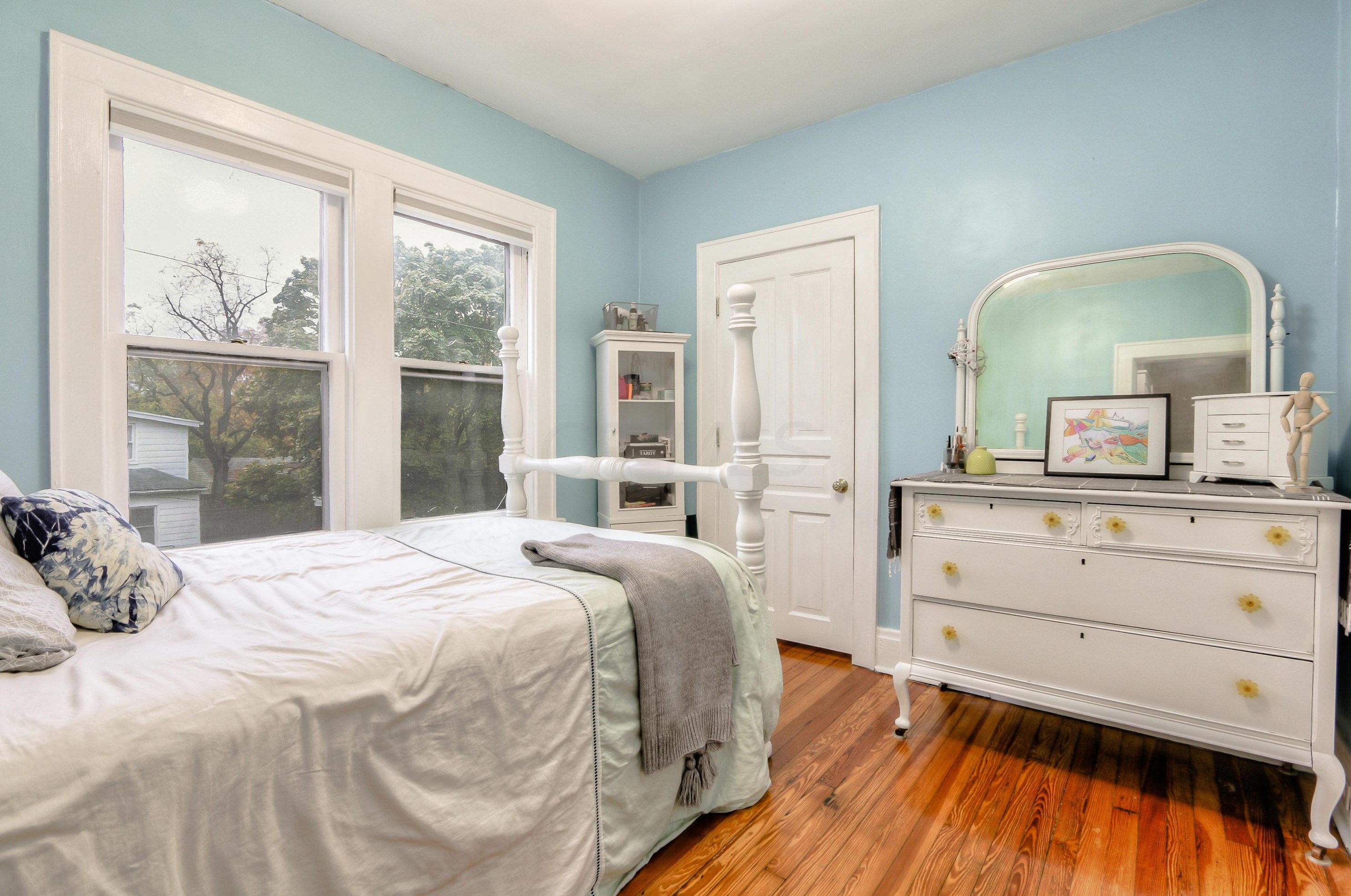 1407 Mulford Rd, Columbus OH 43212-3403 exterior