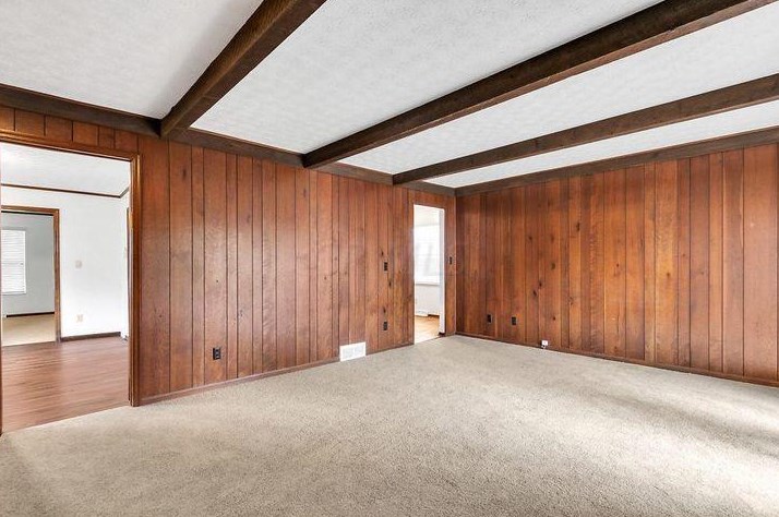 946 Roosevelt Ave, Columbus OH 43209-7507 exterior