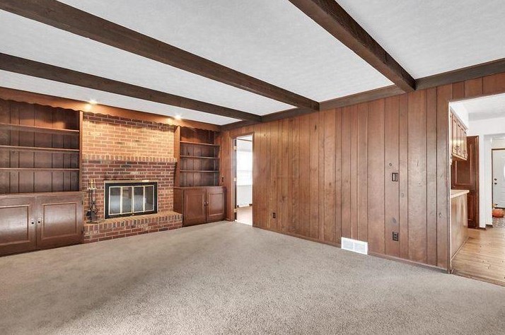 946 Roosevelt Ave, Columbus OH 43209-7507 exterior