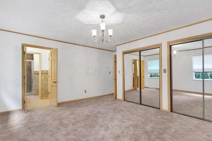 946 Roosevelt Ave, Columbus OH 43209-7507 exterior