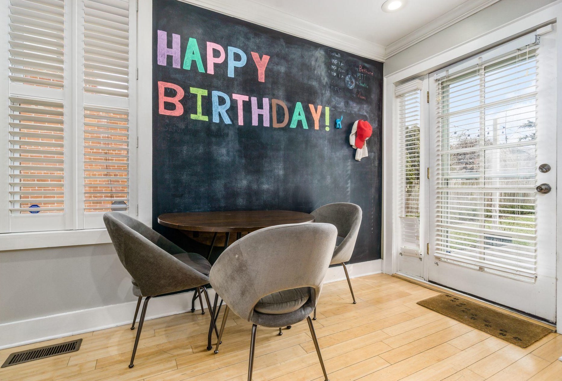 201 Whittier St, Columbus OH 43206-1783 exterior