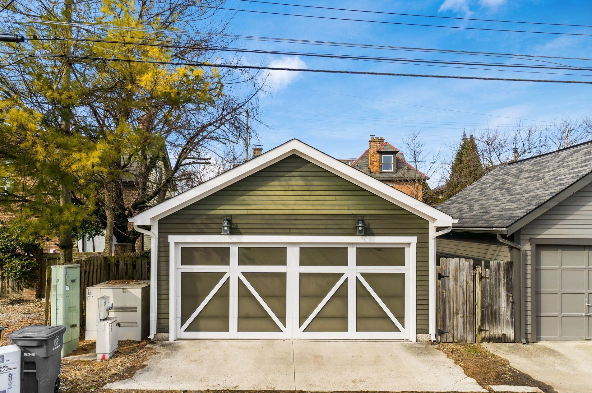 201 Whittier St, Columbus OH 43206-1783 exterior