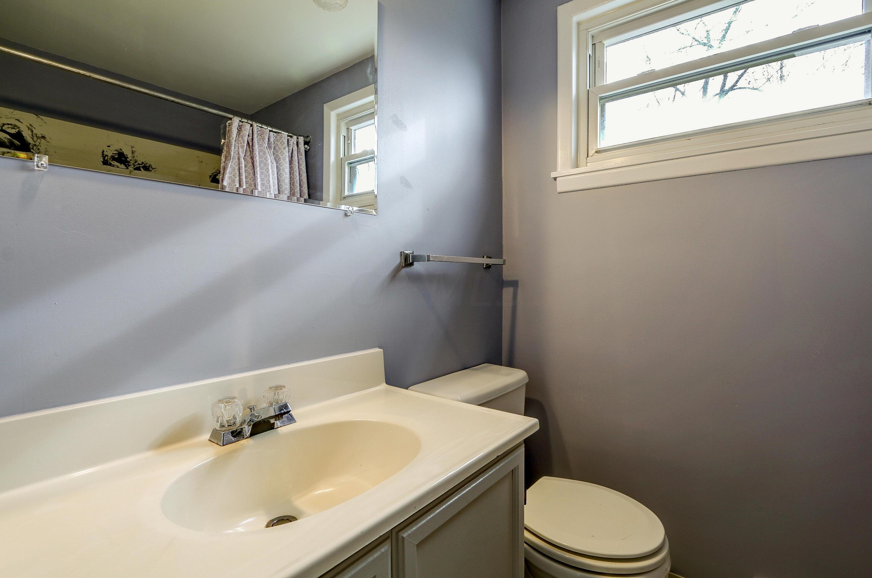 1450 Blaine Dr, Columbus OH exterior