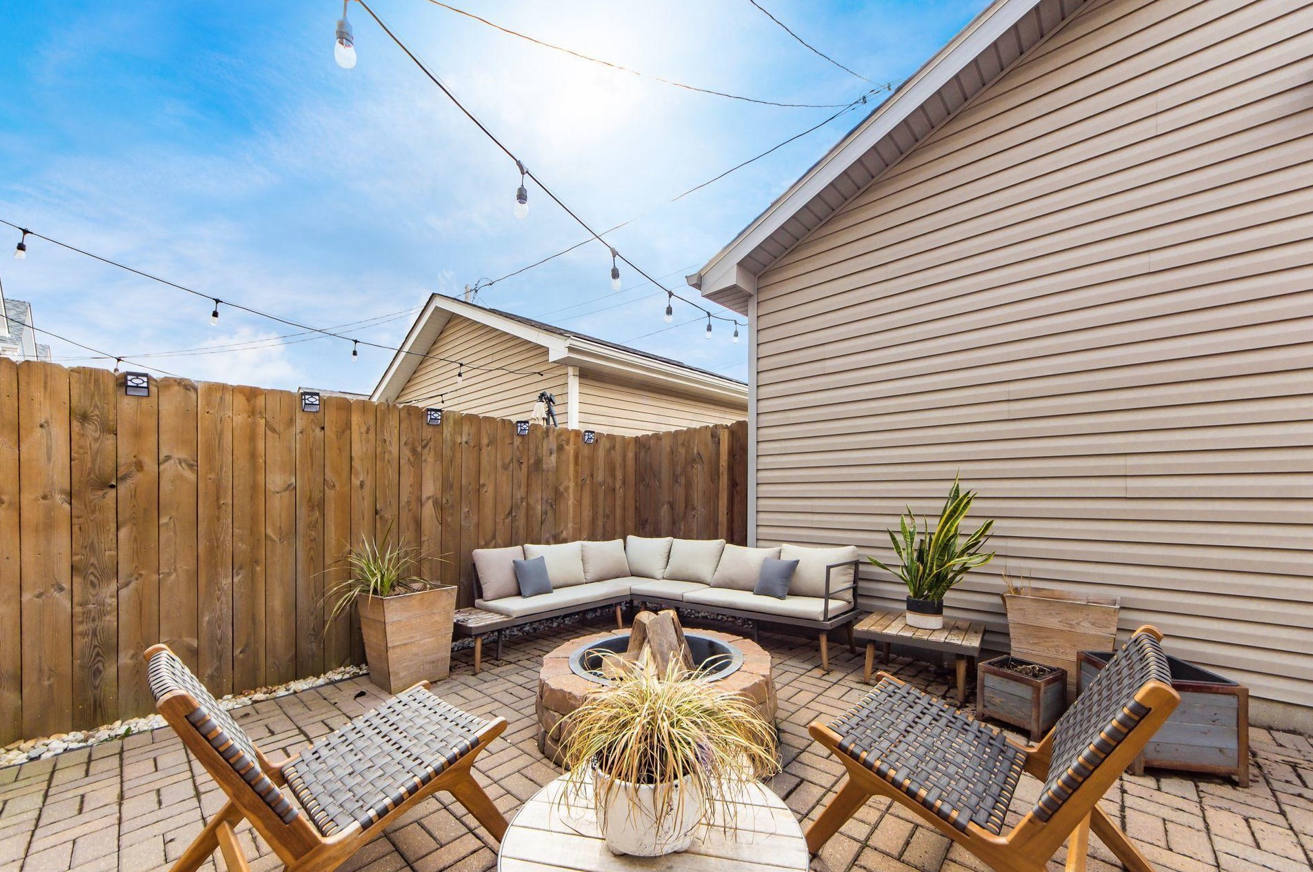 1355 Grant Ave, Columbus OH 43201-2512 exterior