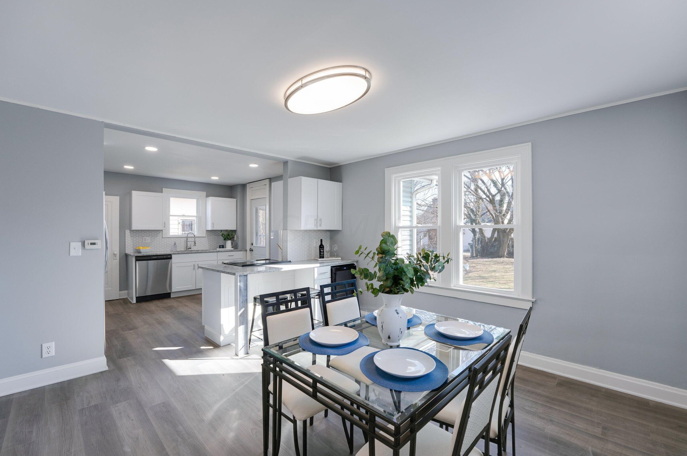 1004 Bulen Ave, Columbus OH 43206-1808 exterior