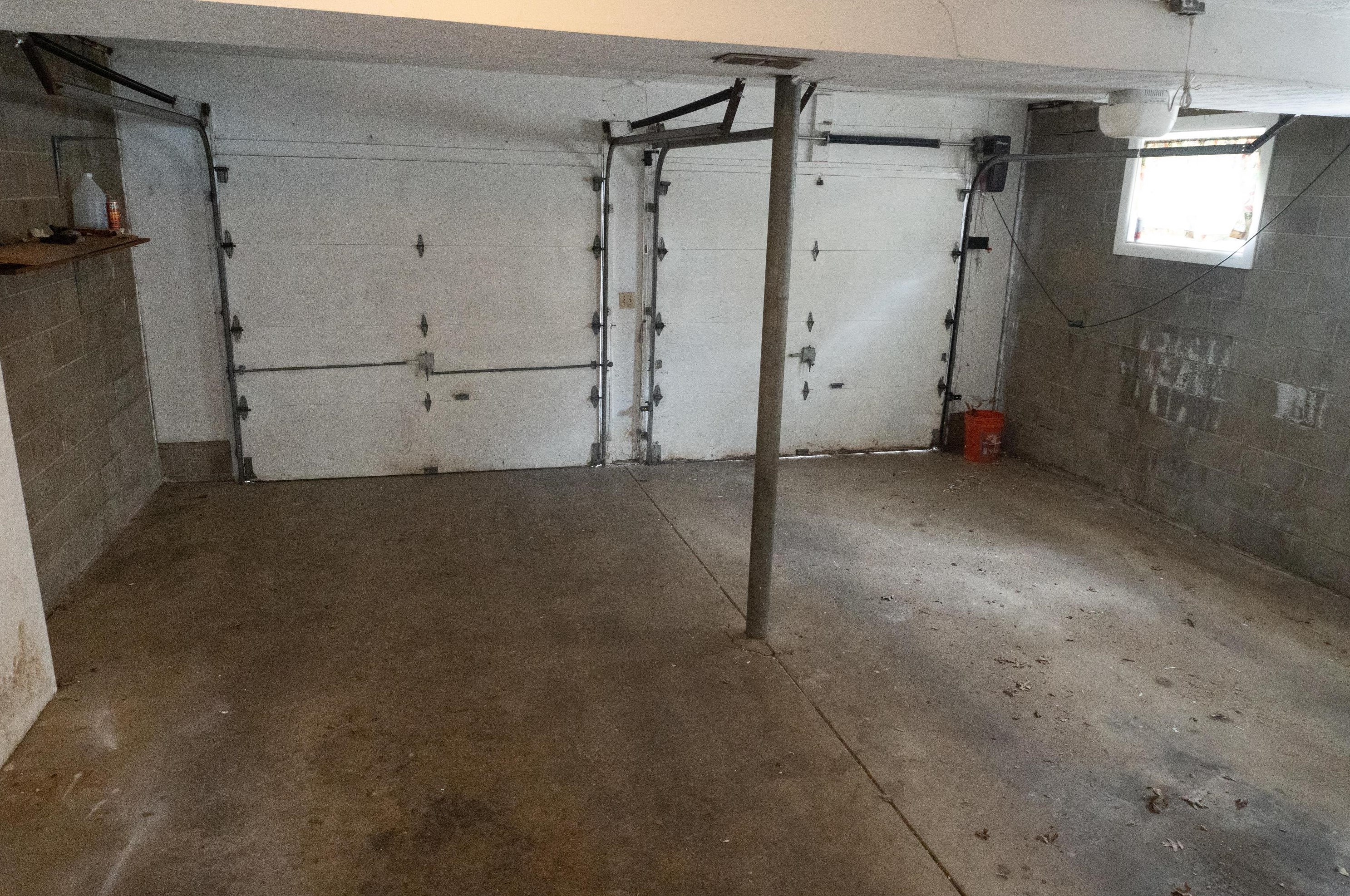 1781 Lattimer Dr, Columbus OH 43227-2570 exterior