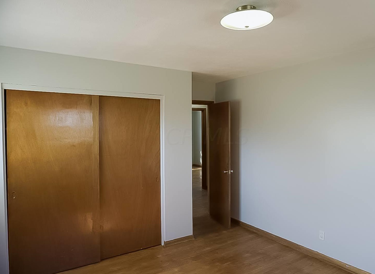 1781 Lattimer Dr, Columbus OH 43227-2570 exterior