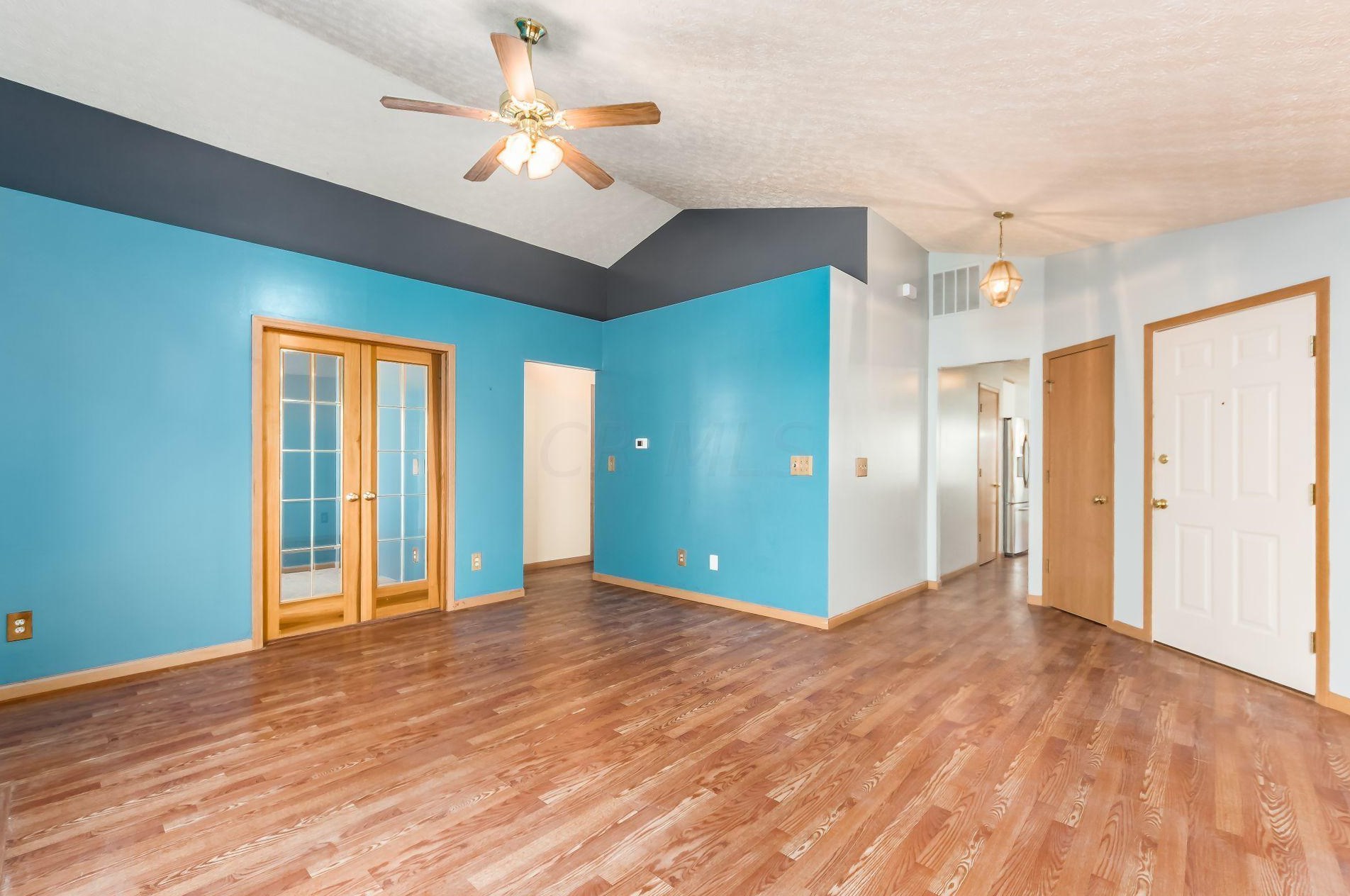 2272 Northtowne Pl, Columbus OH 43229-6690 exterior