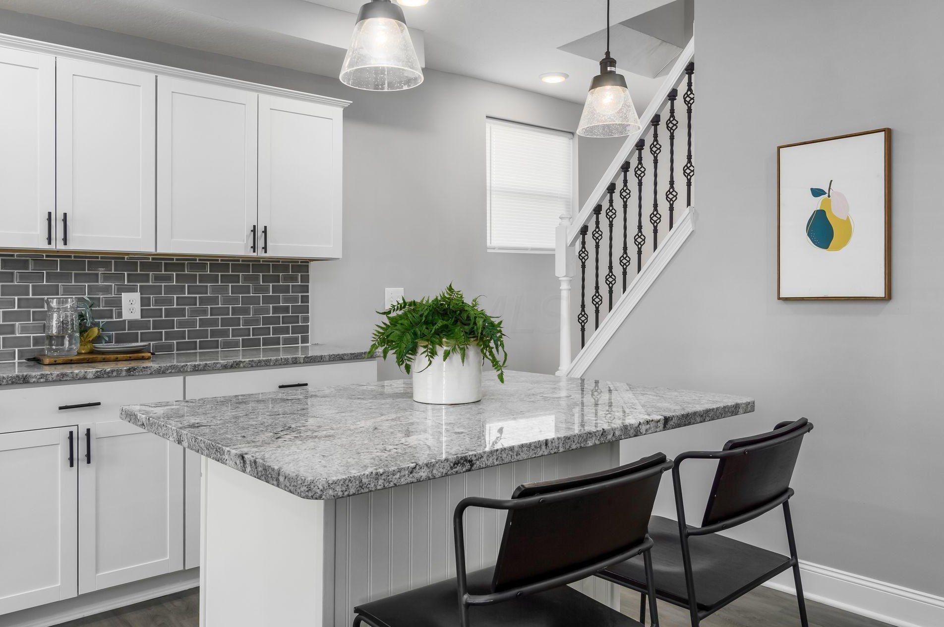 863 Heyl Ave, Columbus OH 43206-2434 exterior