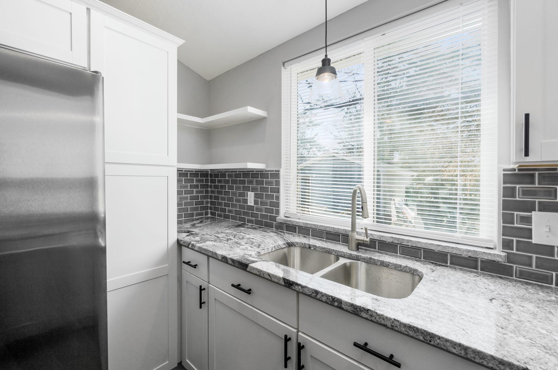 863 Heyl Ave, Columbus OH 43206-2434 exterior