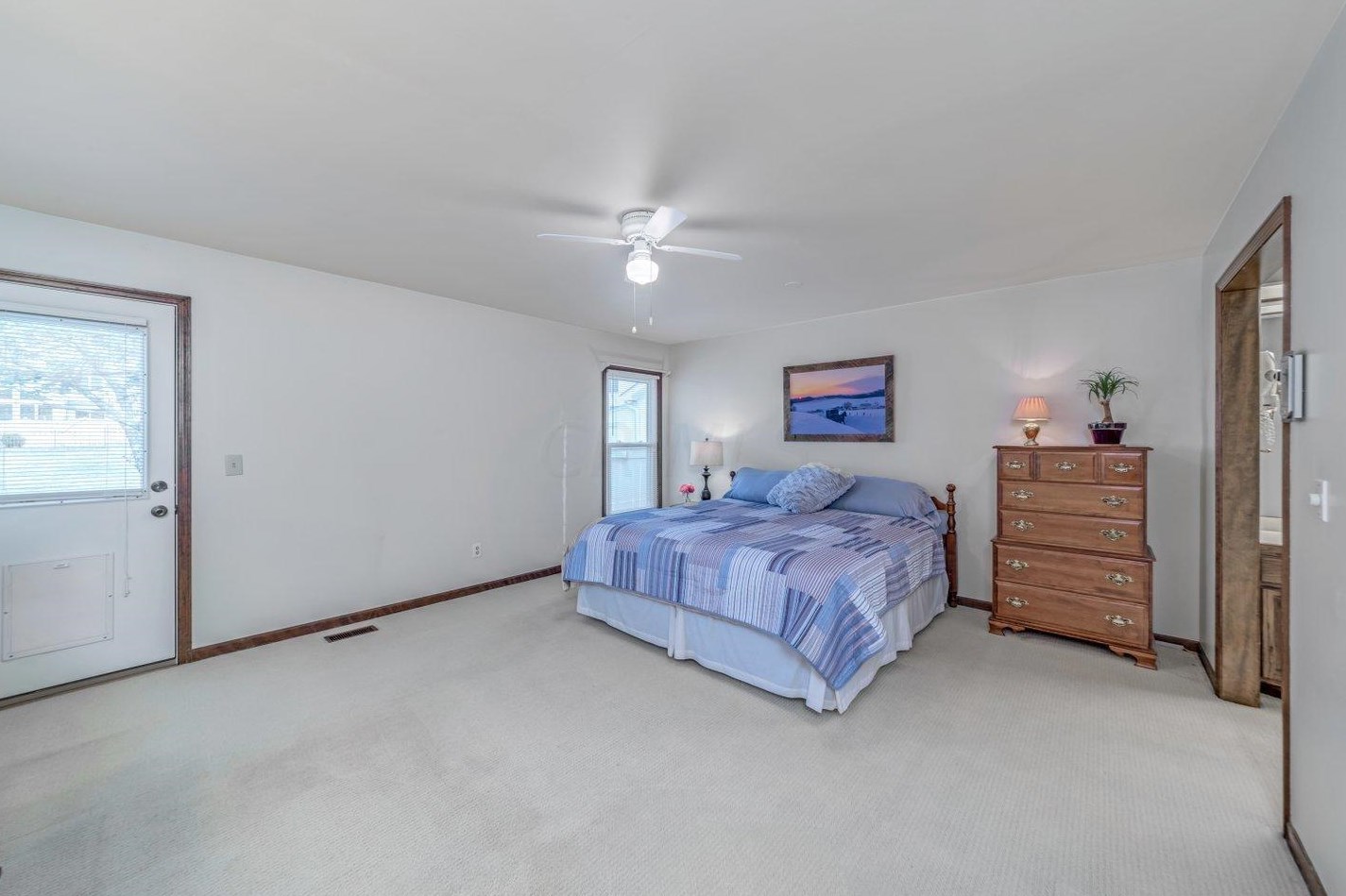 226 Dublin Granville Rd, Columbus OH 43085-3185 exterior