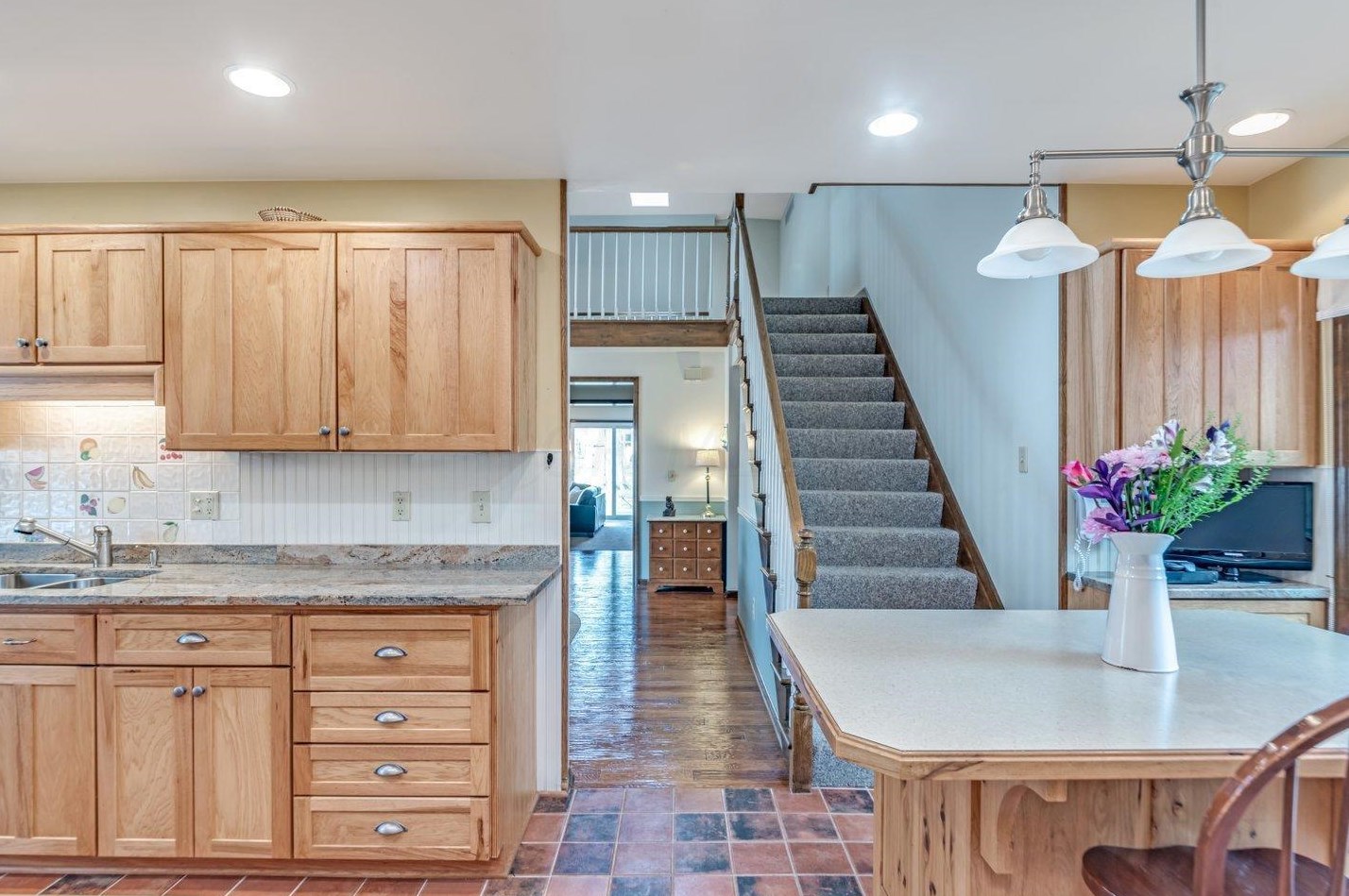 226 Dublin Granville Rd, Columbus OH 43085-3185 exterior