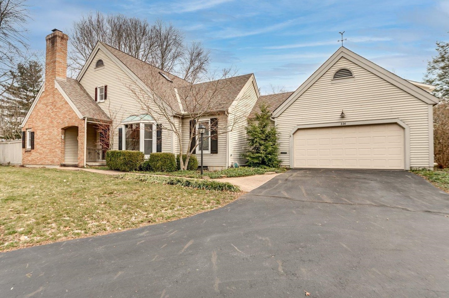 226 Dublin Granville Rd, Columbus OH 43085-3185 exterior