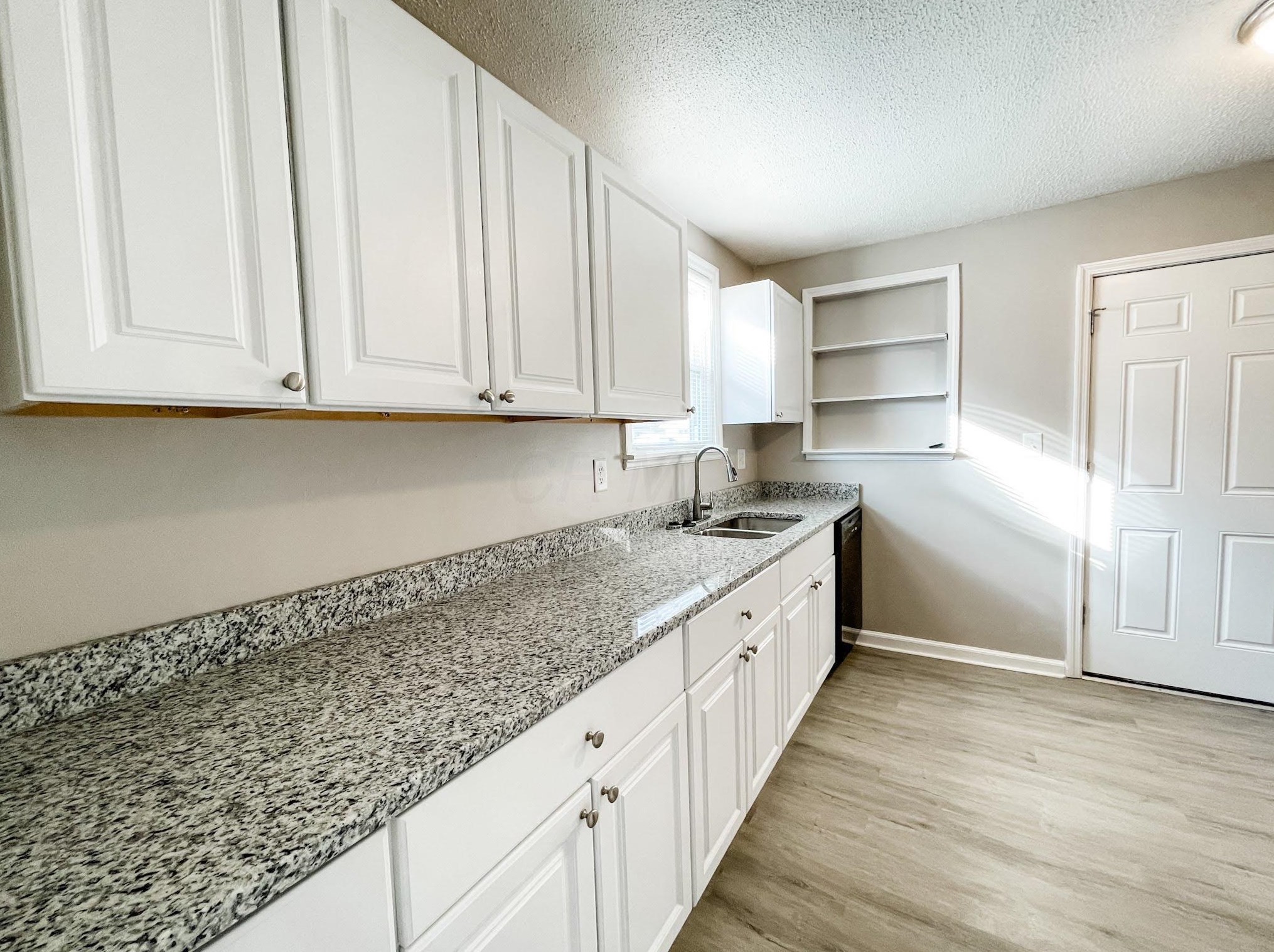 986 20 Ave, Columbus OH 43211-2466 exterior