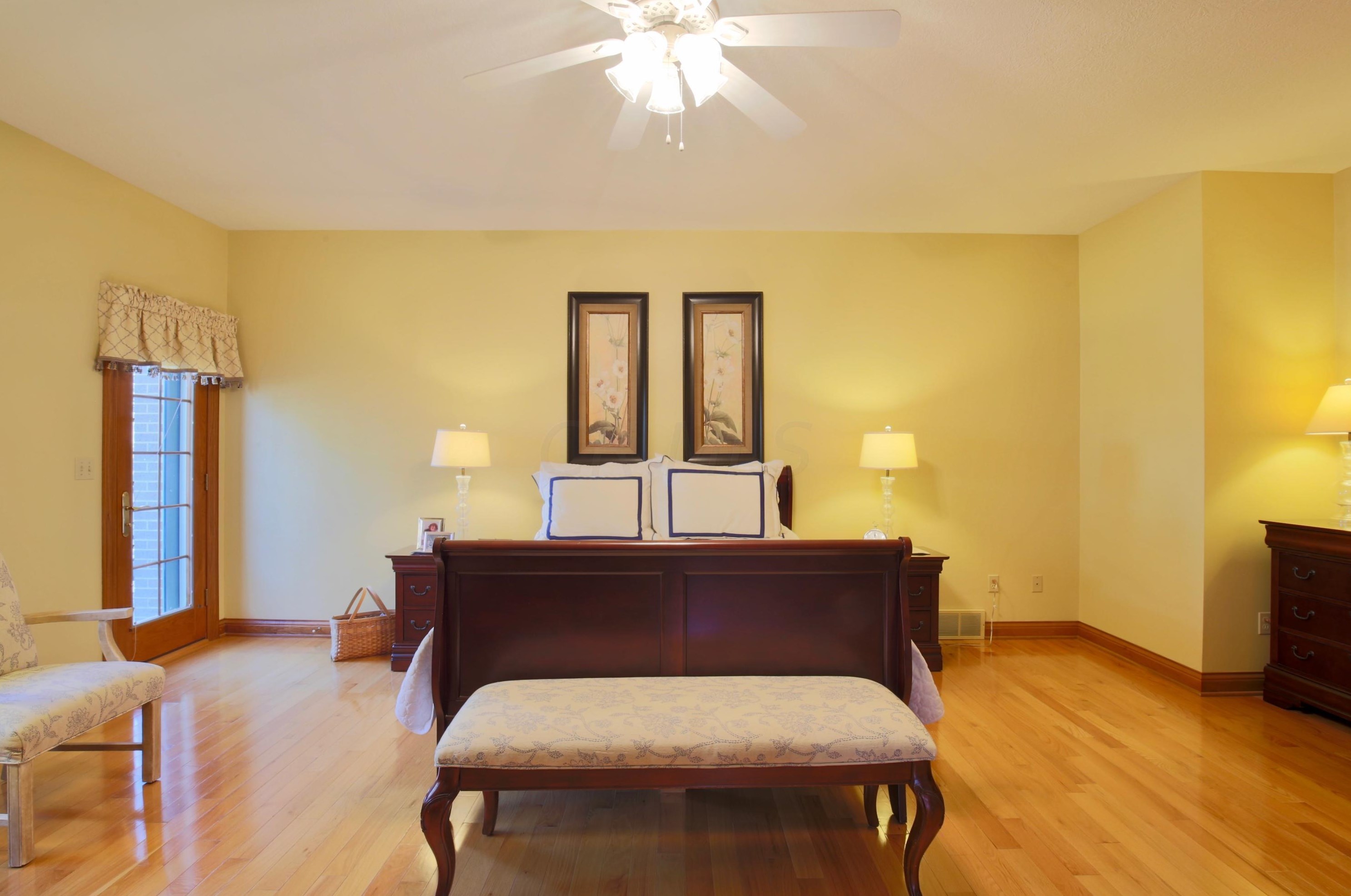 1400 Pine Crest Dr, Lancaster OH 43130-7731 exterior