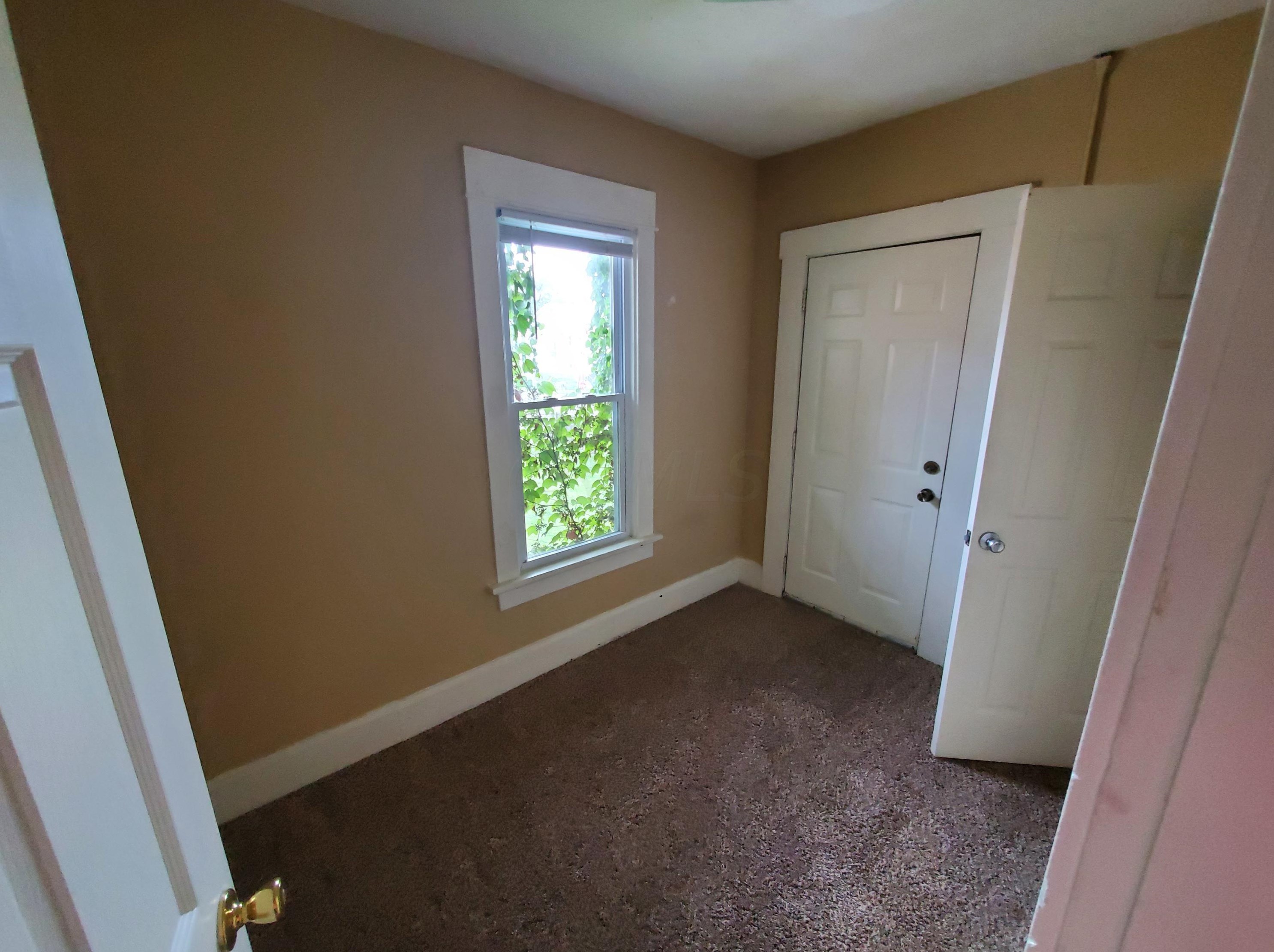 397 Chittenden Ave, Columbus OH 43201-4147 exterior