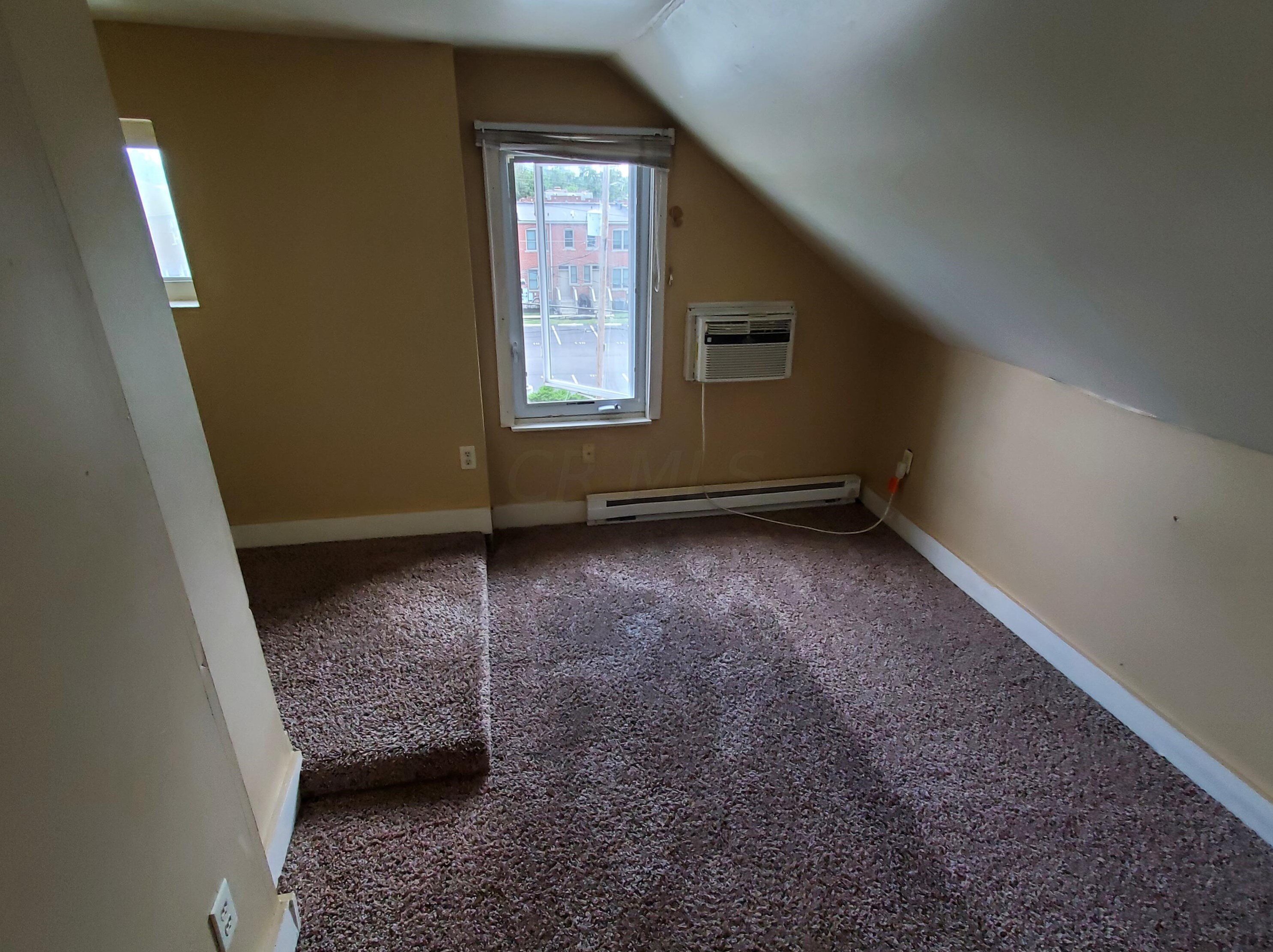 397 Chittenden Ave, Columbus OH 43201-4147 exterior