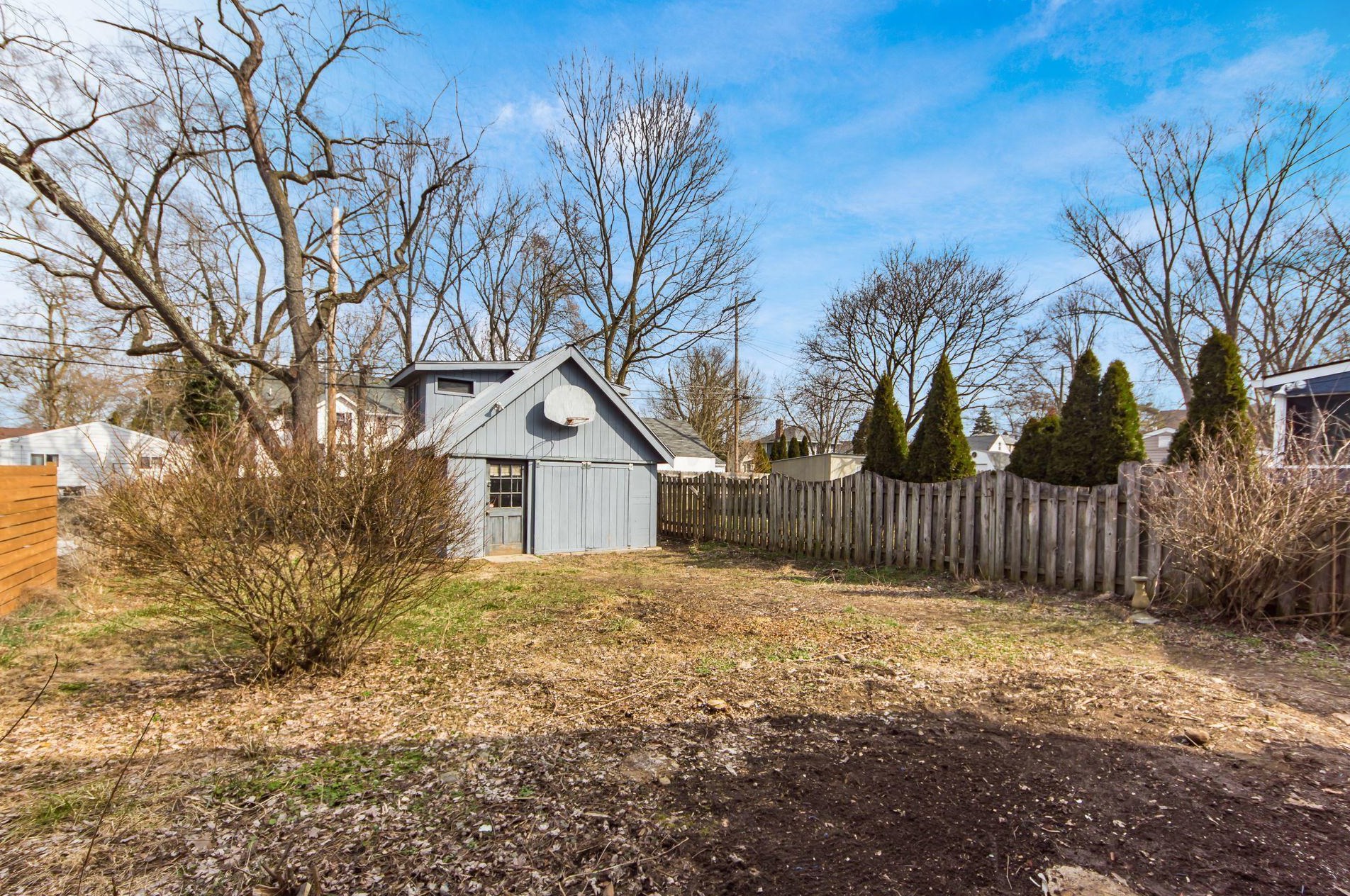 92 Kanawha Ave, Columbus OH 43214-1208 exterior