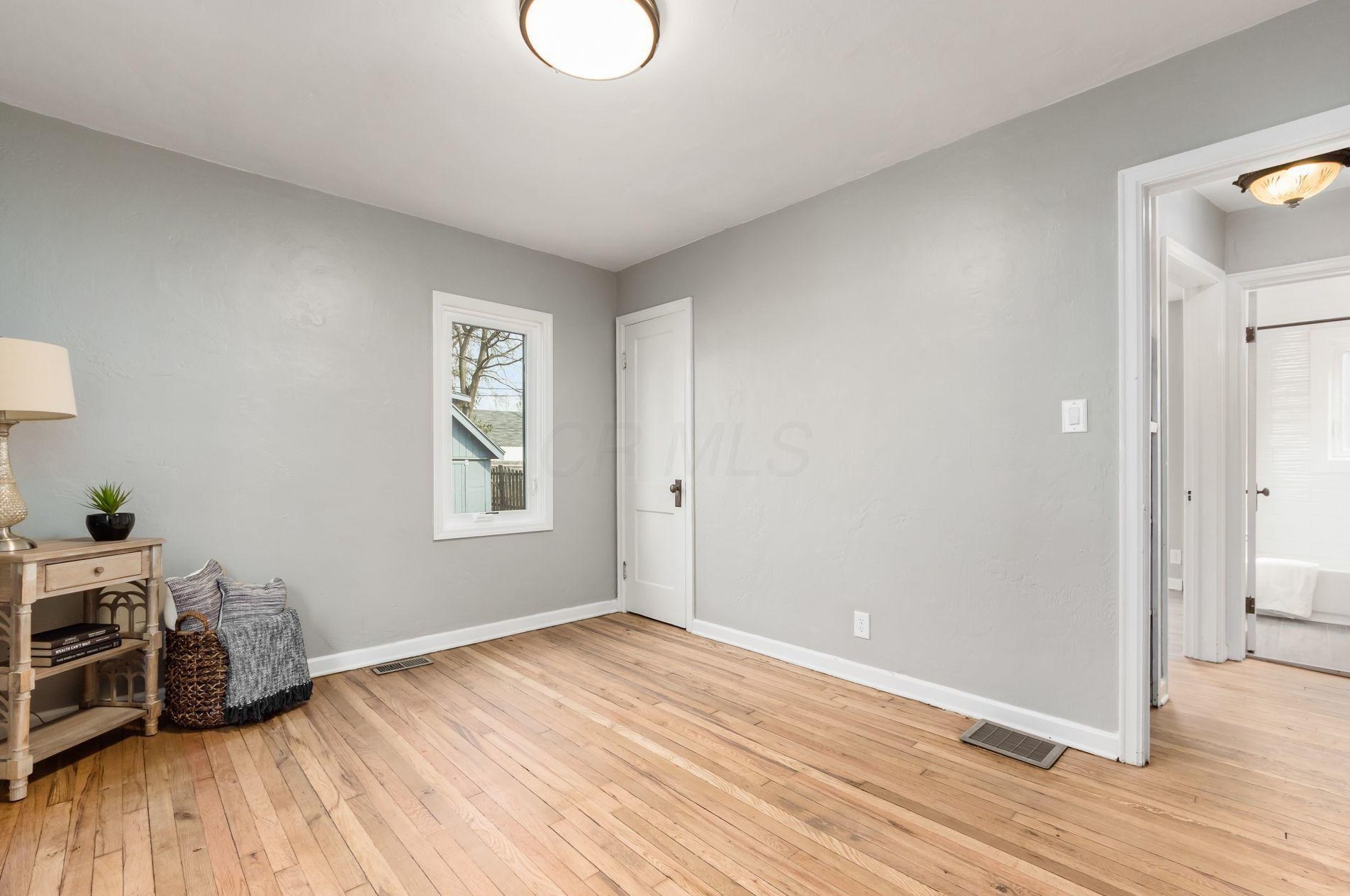 92 Kanawha Ave, Columbus OH 43214-1208 exterior