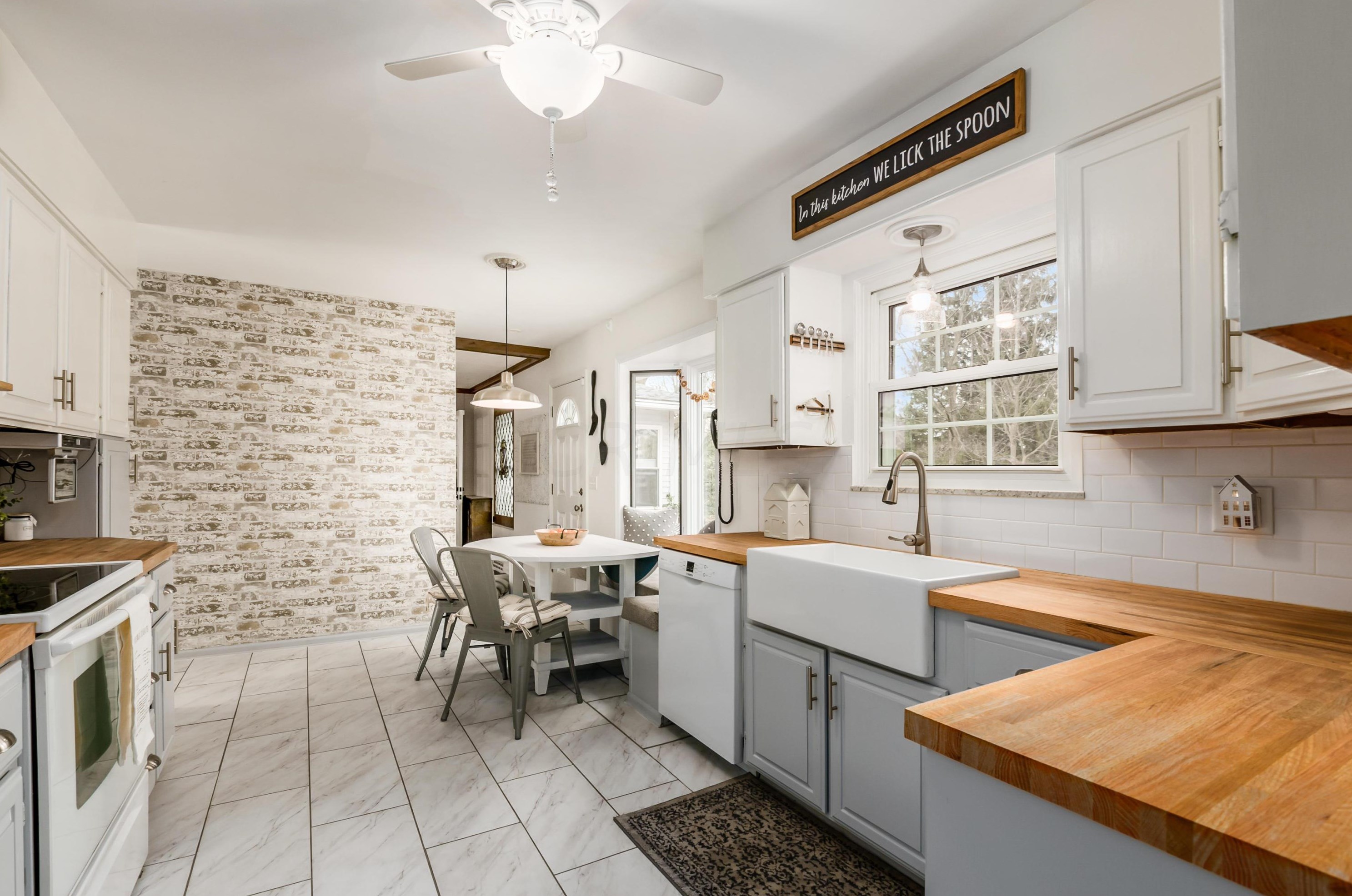 1358 Reymond Rd, Columbus OH exterior