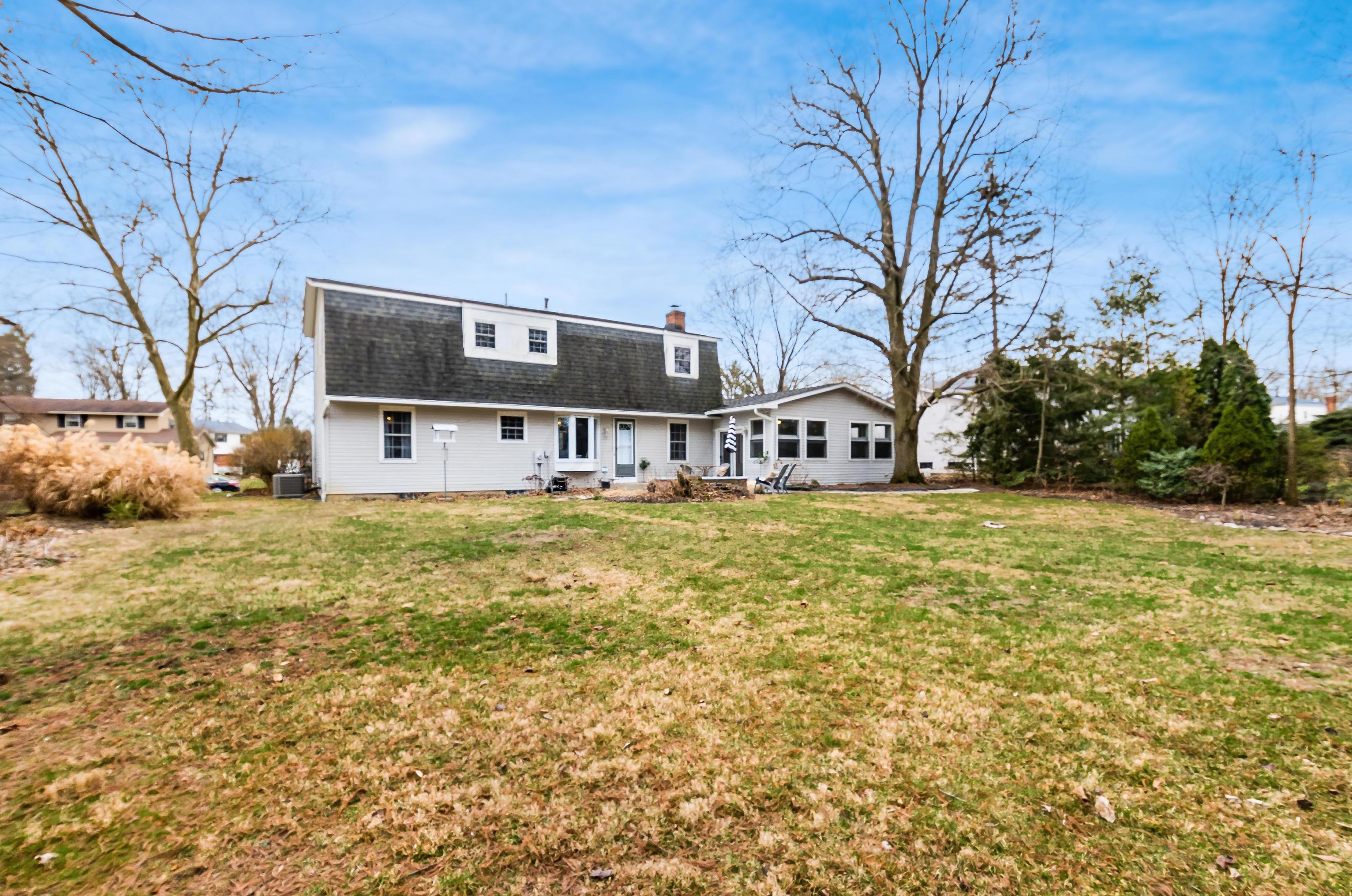 1358 Reymond Rd, Columbus OH exterior