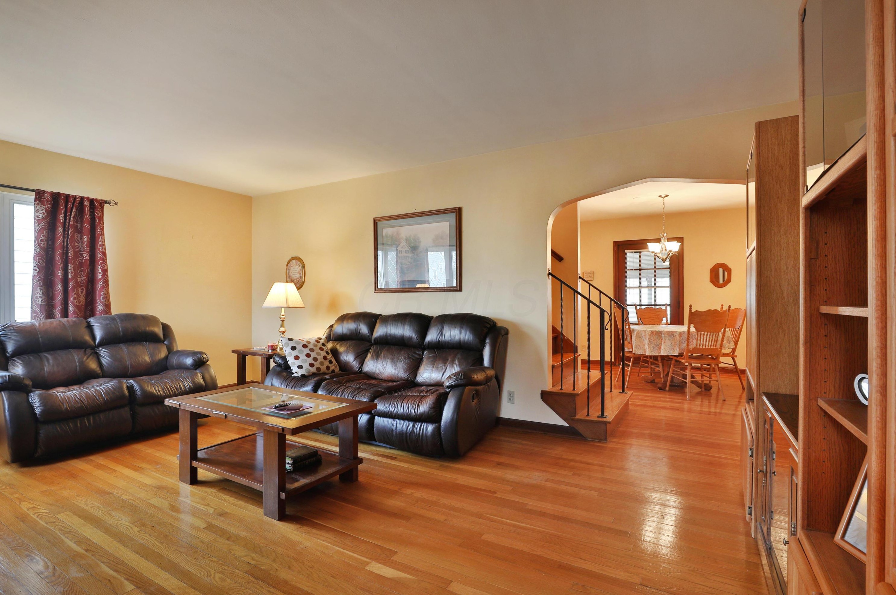 387 Blenheim Rd, Columbus OH 43214-3219 exterior