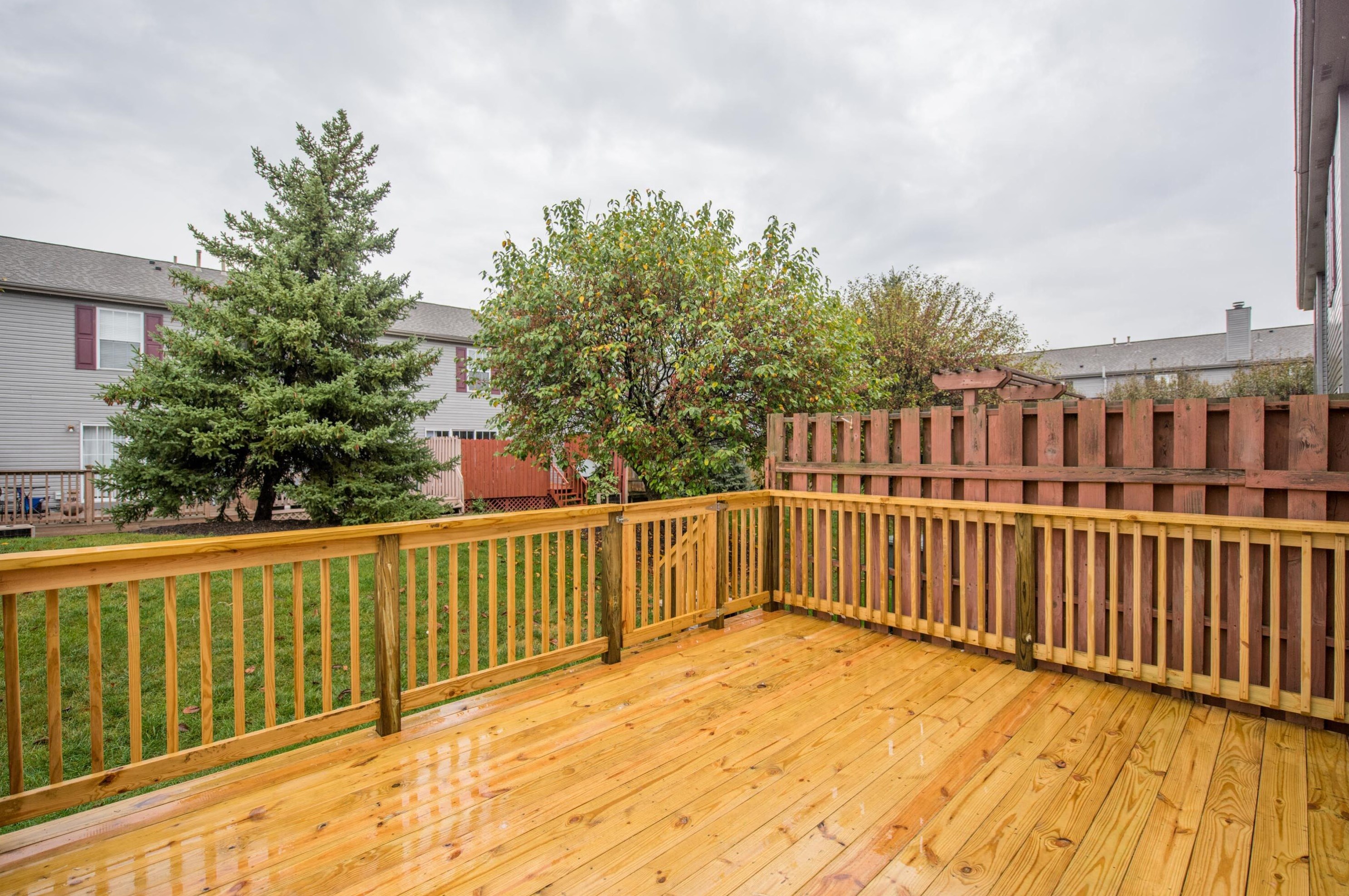 2066 Coleman Dr, Columbus OH 43235-8313 exterior